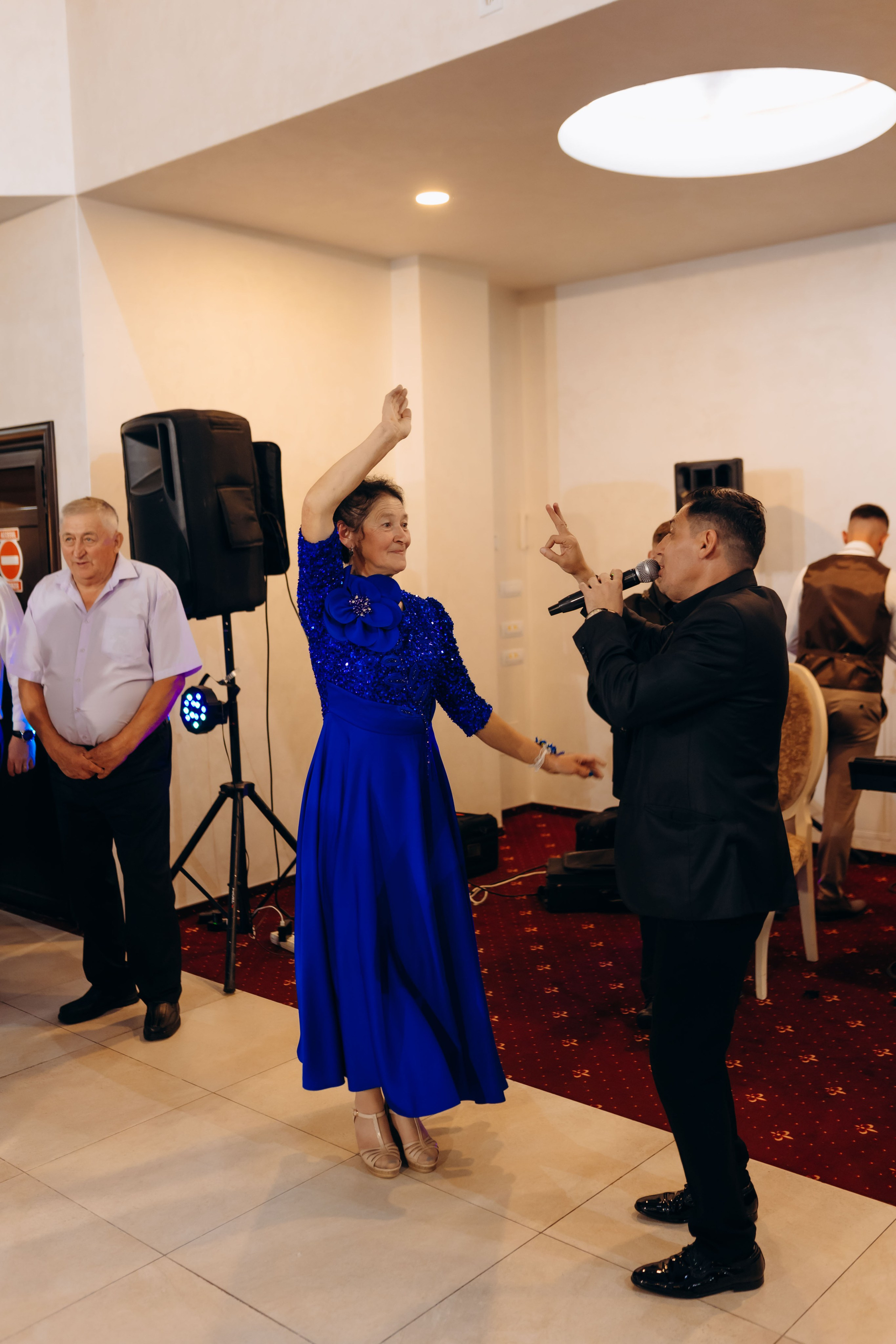 Loredana & Emilian – Ziua Nunții | Videografie - fotografie Botez Suceava, Iași, Botoșani. Servicii foto-video profesionale, pentru momente de neuitat