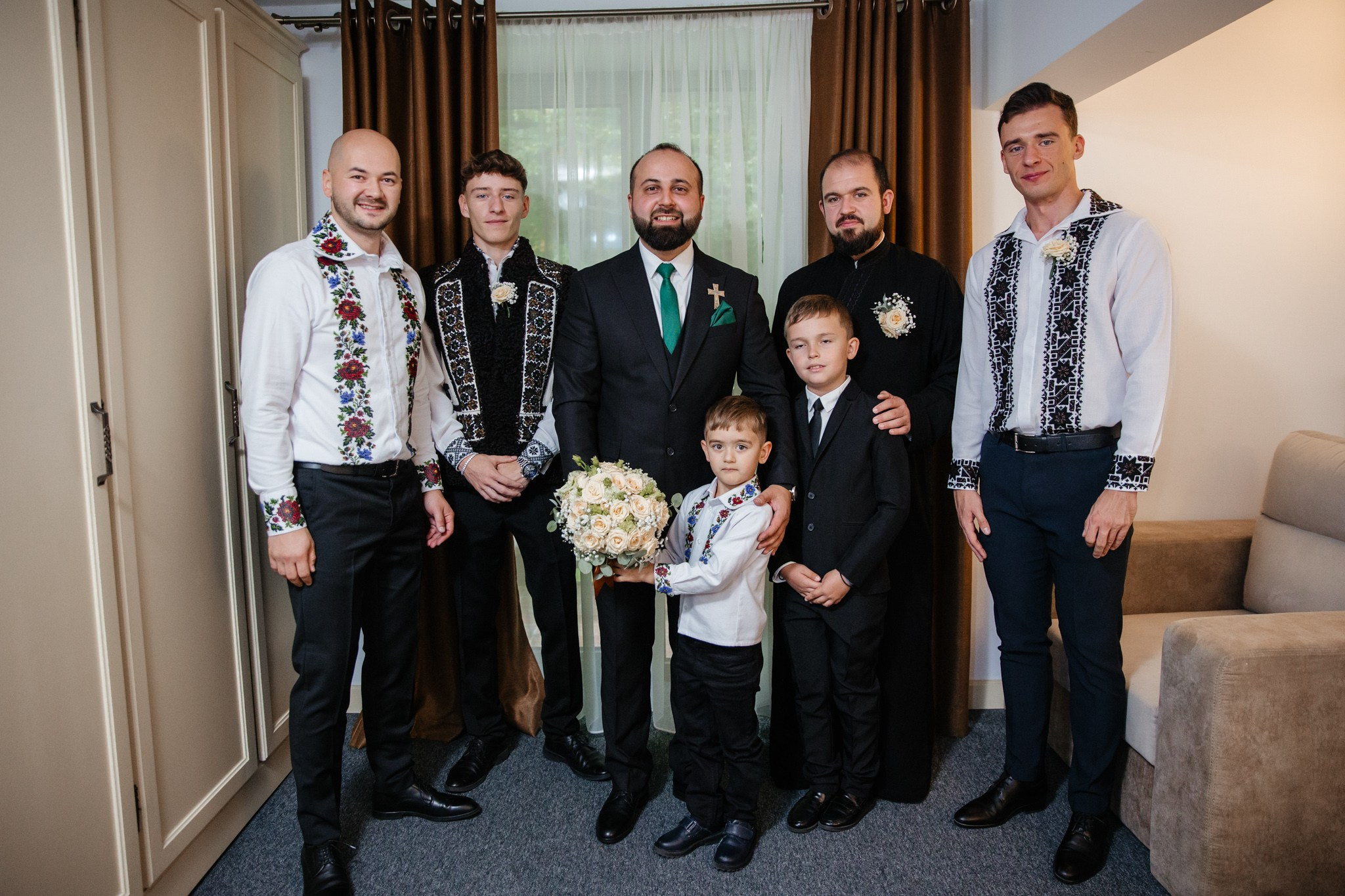 Nunta de Poveste la Sucevița: Cristi și Andreea. Servicii foto-video profesionale, pentru momente de neuitat