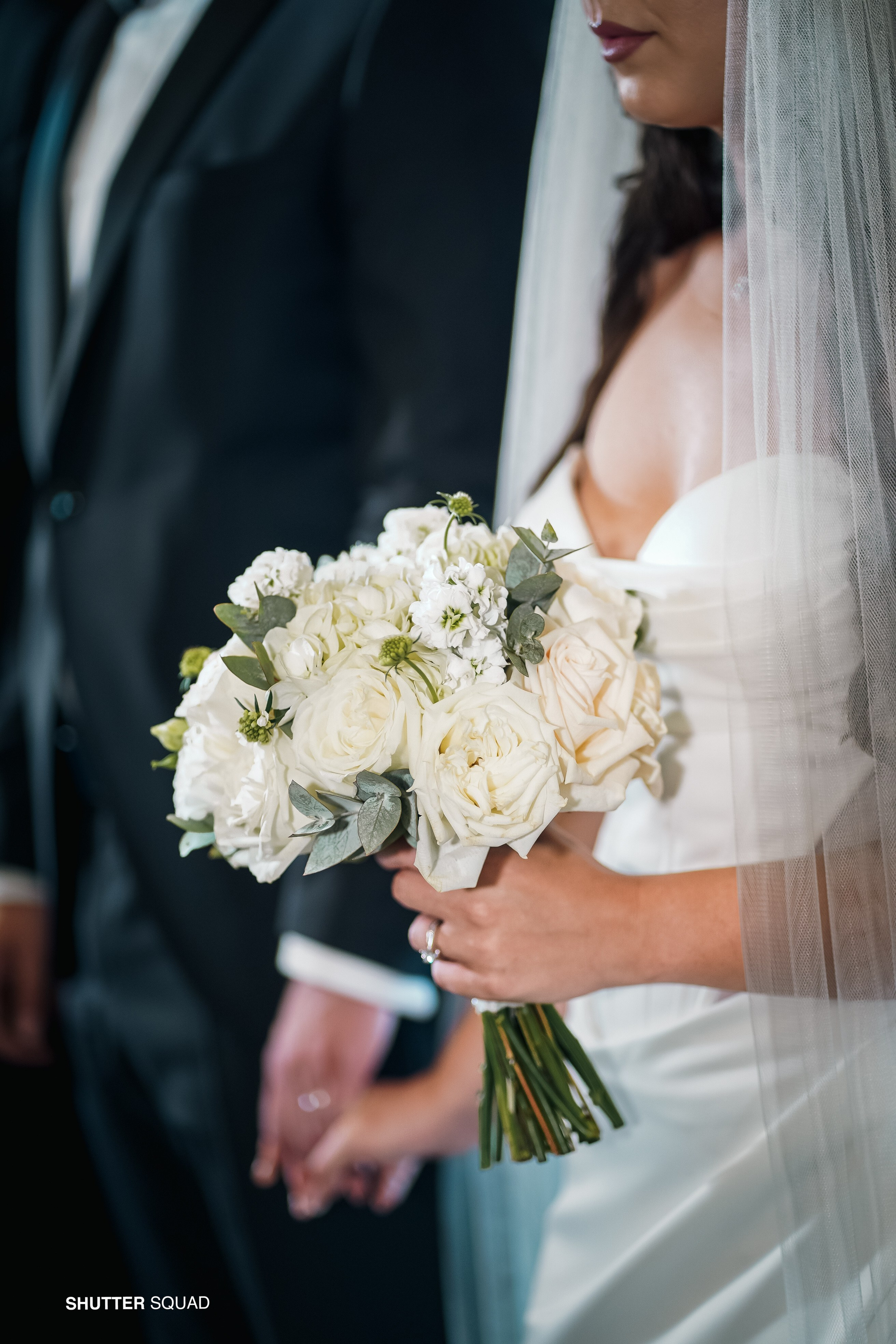 Timeless Moments: A Full Wedding Day Gallery
