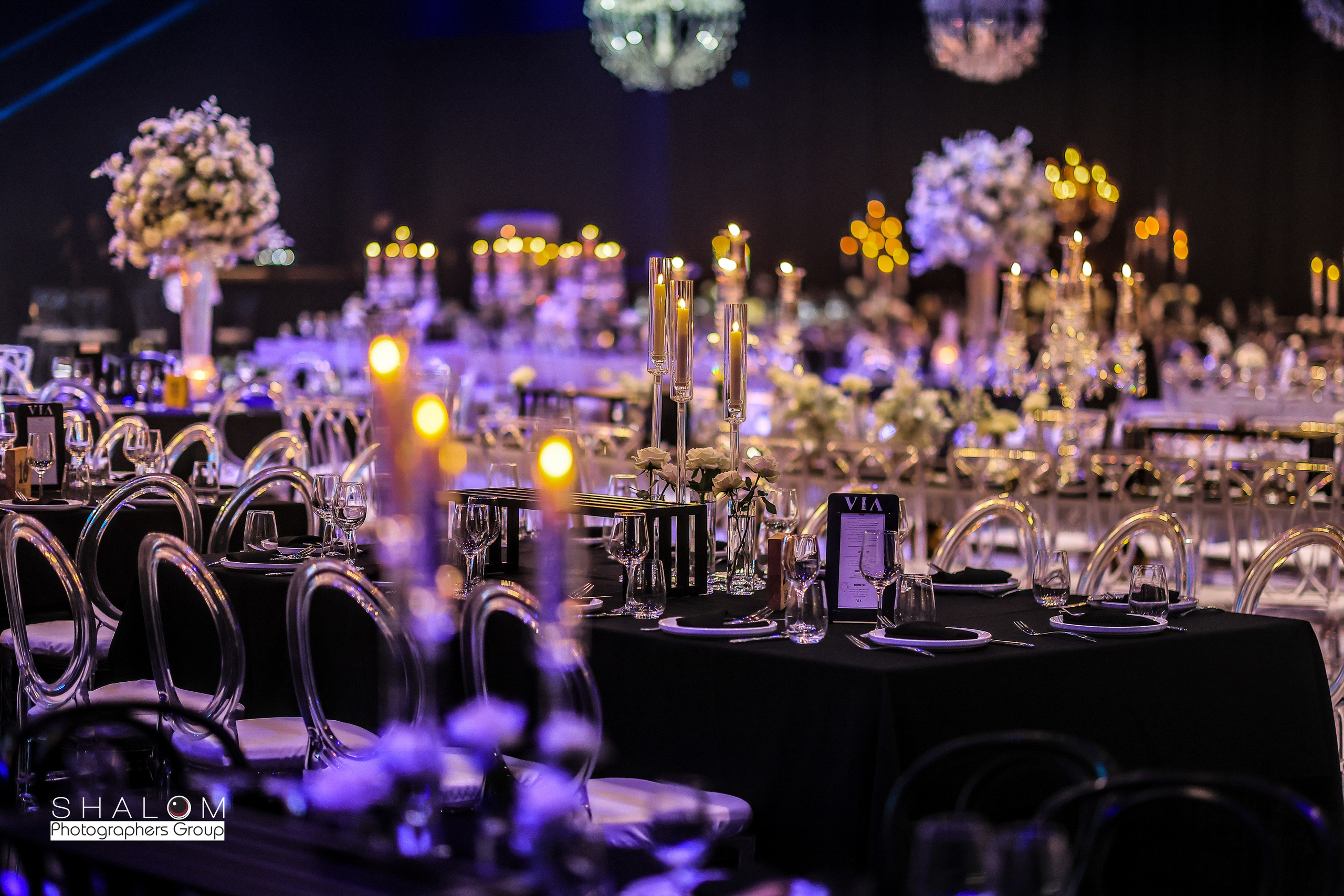 VIA / BASICO. Wedding and events photographers Studio Shalom