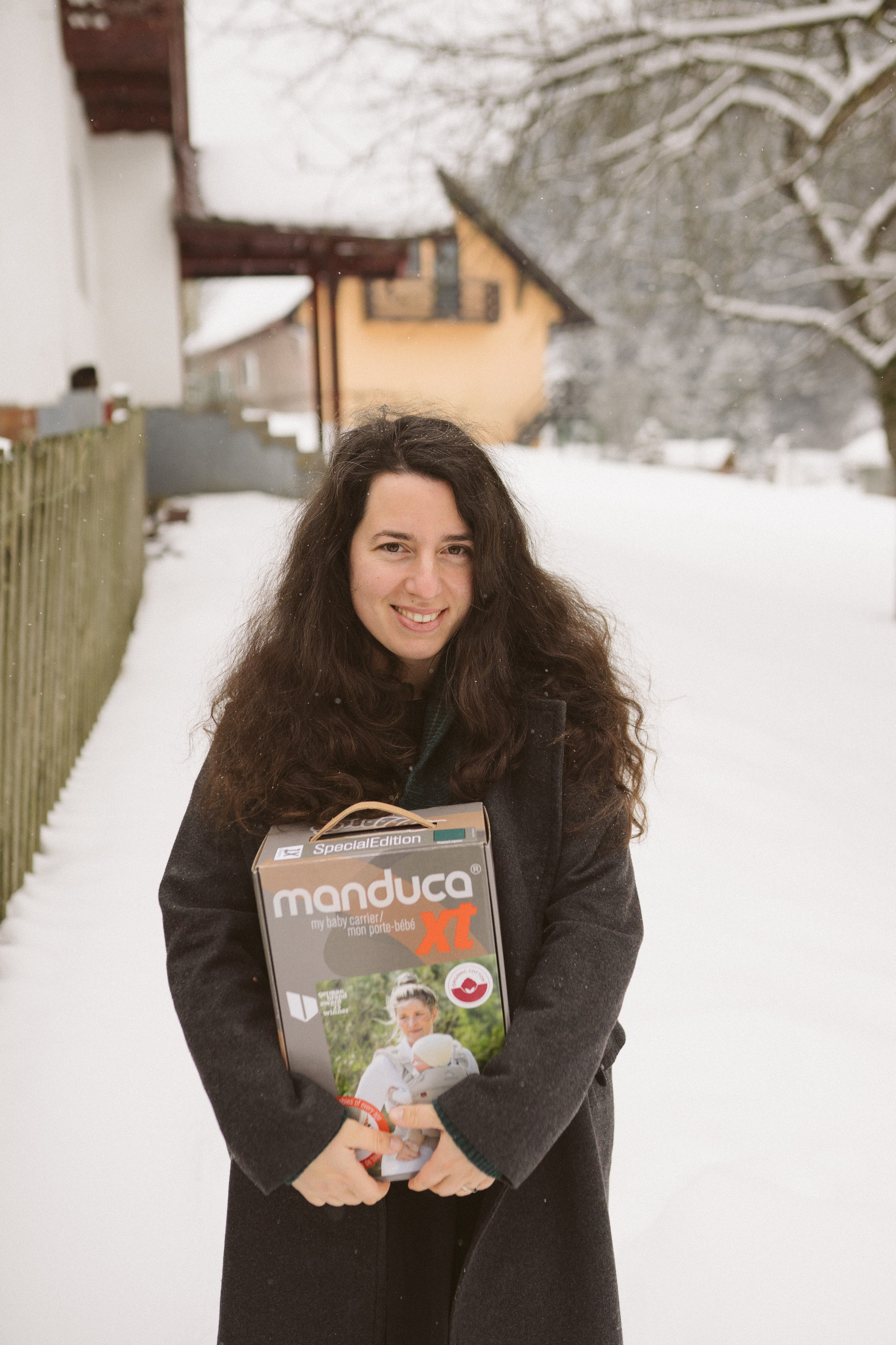 Review Manduca XT: Experiența mea de mamă | Mădălina Beda. Madalina Beda- Artist vizual, fotograf, doula la nastere, consultant babywearing Brasov si in toata tara