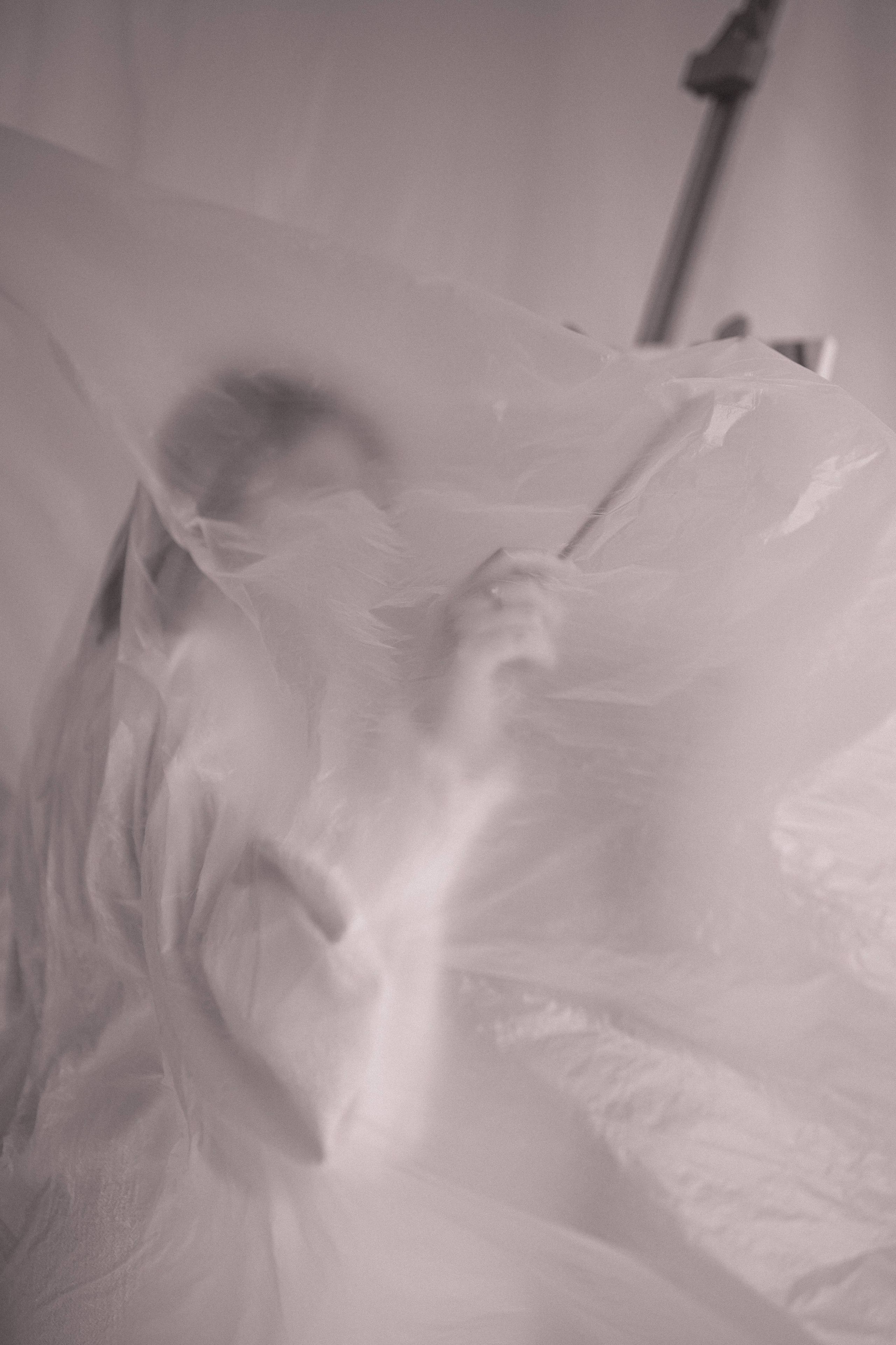 Fotografie de Portret Brașov | Artist Mădălina Beda. Madalina Beda- Artist vizual, fotograf, doula la nastere, consultant babywearing Brasov si in toata tara