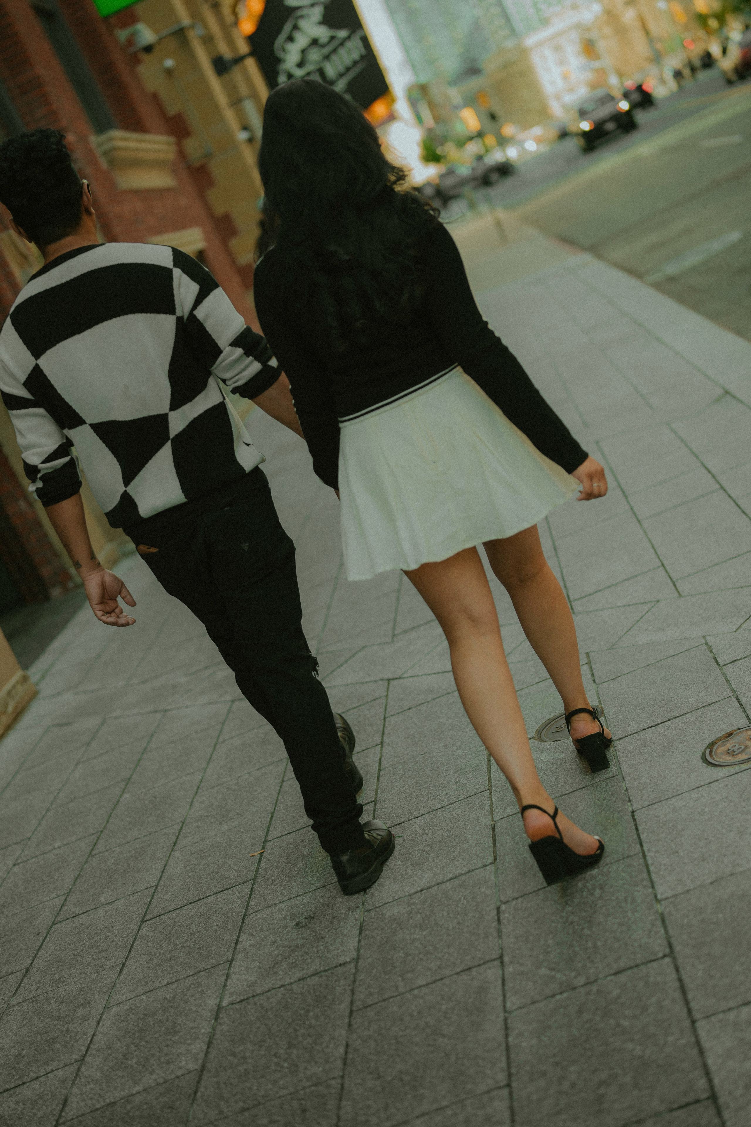 Downtown Romance at Toronto. Fine art Wedding Photographers in India & Canada