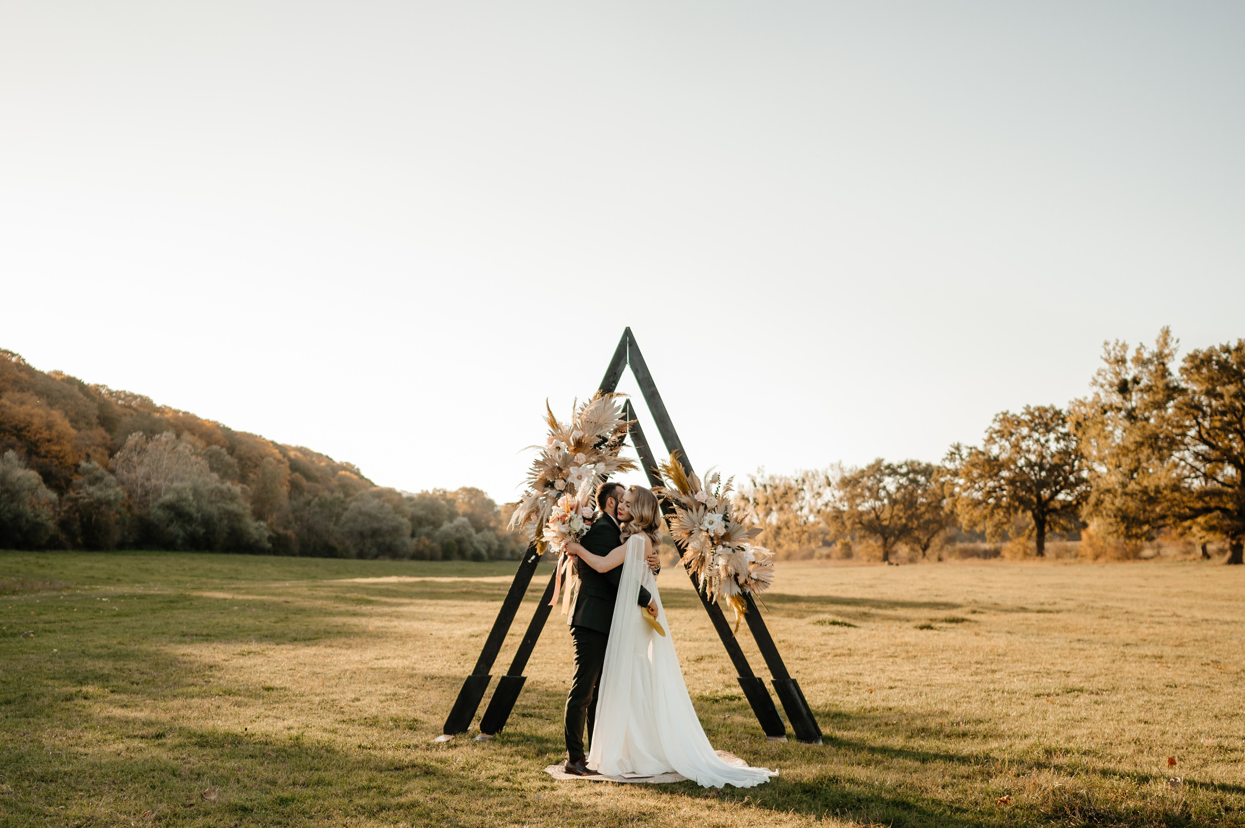Nunta toamna la Grand Ballroom by LeGaga Iasi. Proud Vision Weddings | Wedding Photography & Film — Servicii profesionale Foto Video Nunta Iasi