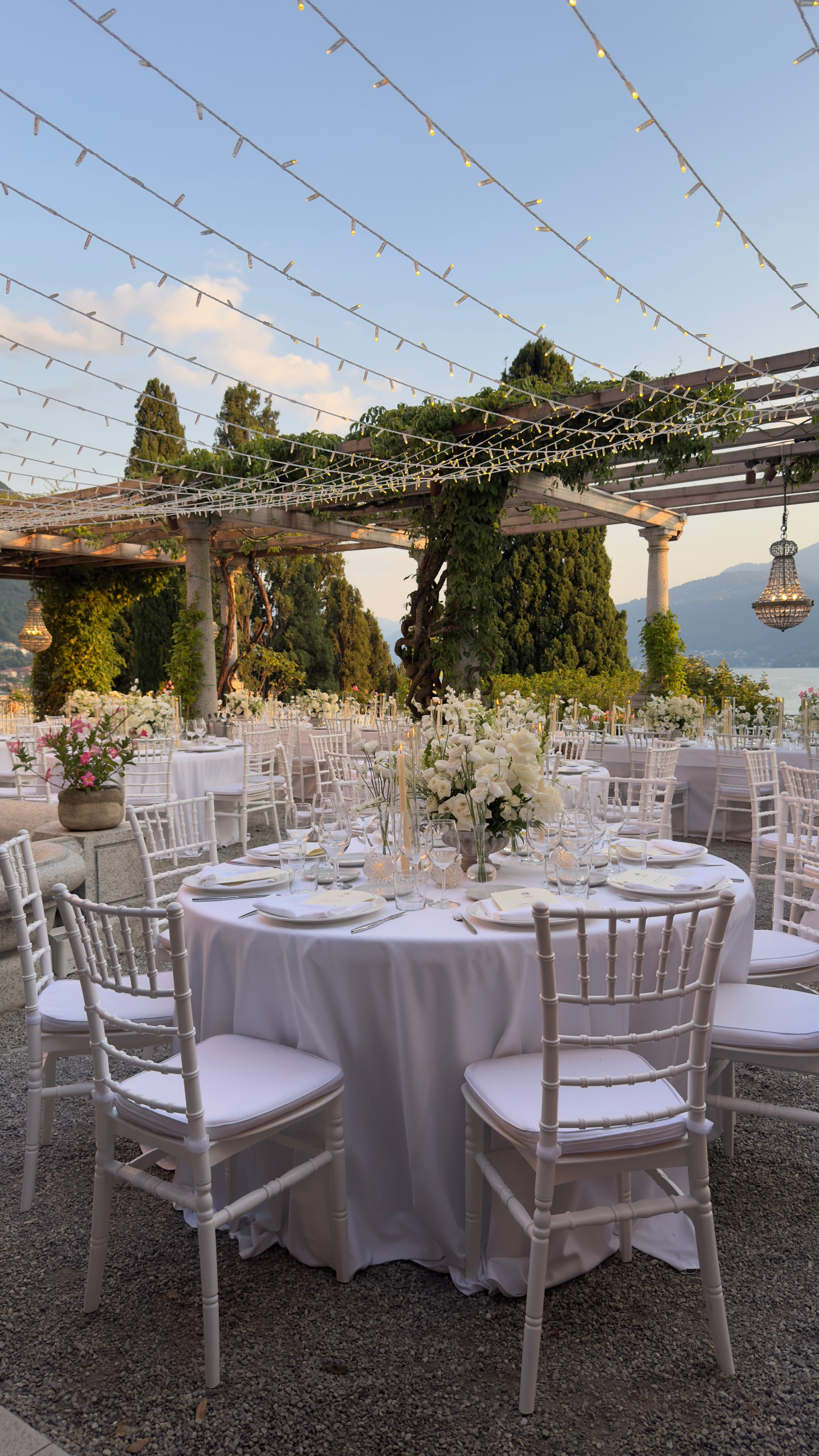 CONTENT CREATION. ALEX ZARIES, WEDDING VIDEOGRAPHER