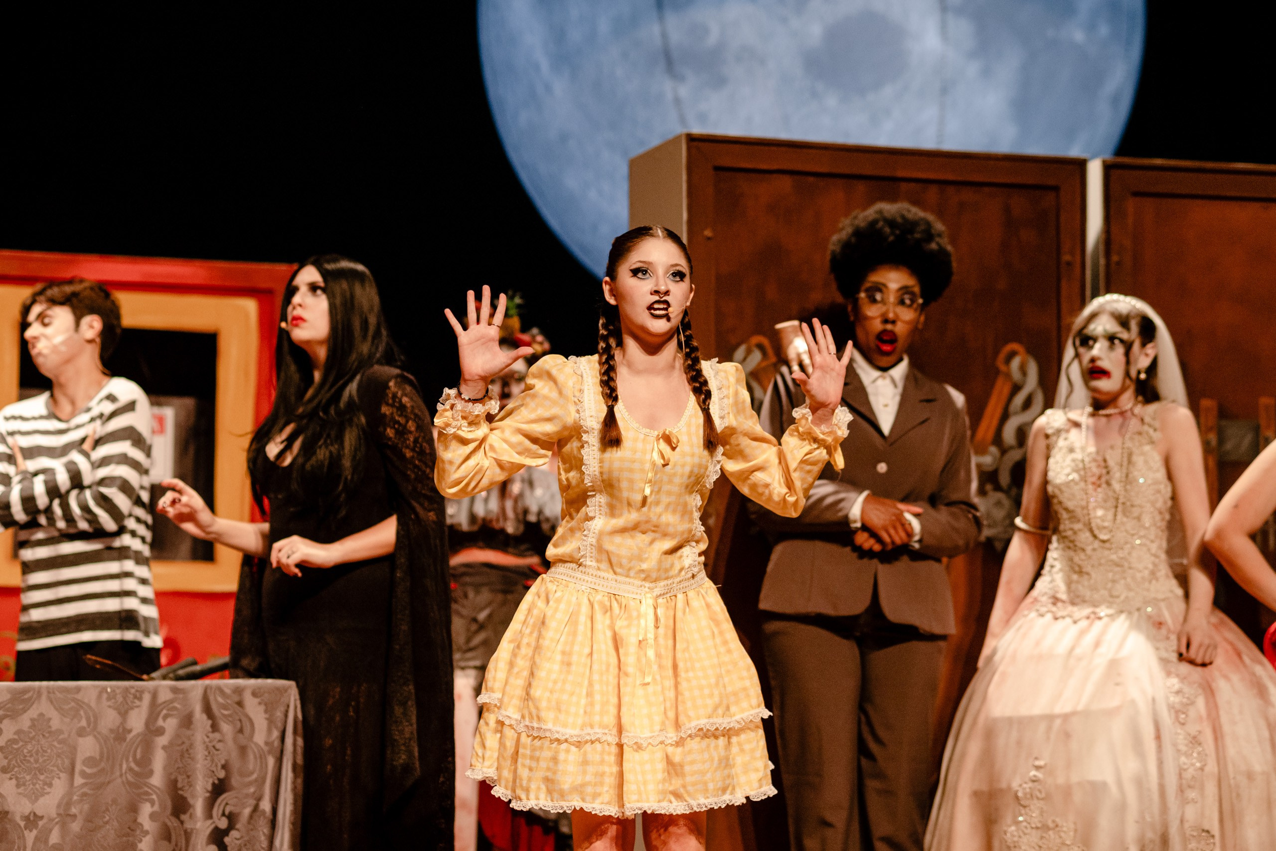 Espetáculo A Família Addams — Grupo de Teatro Univali