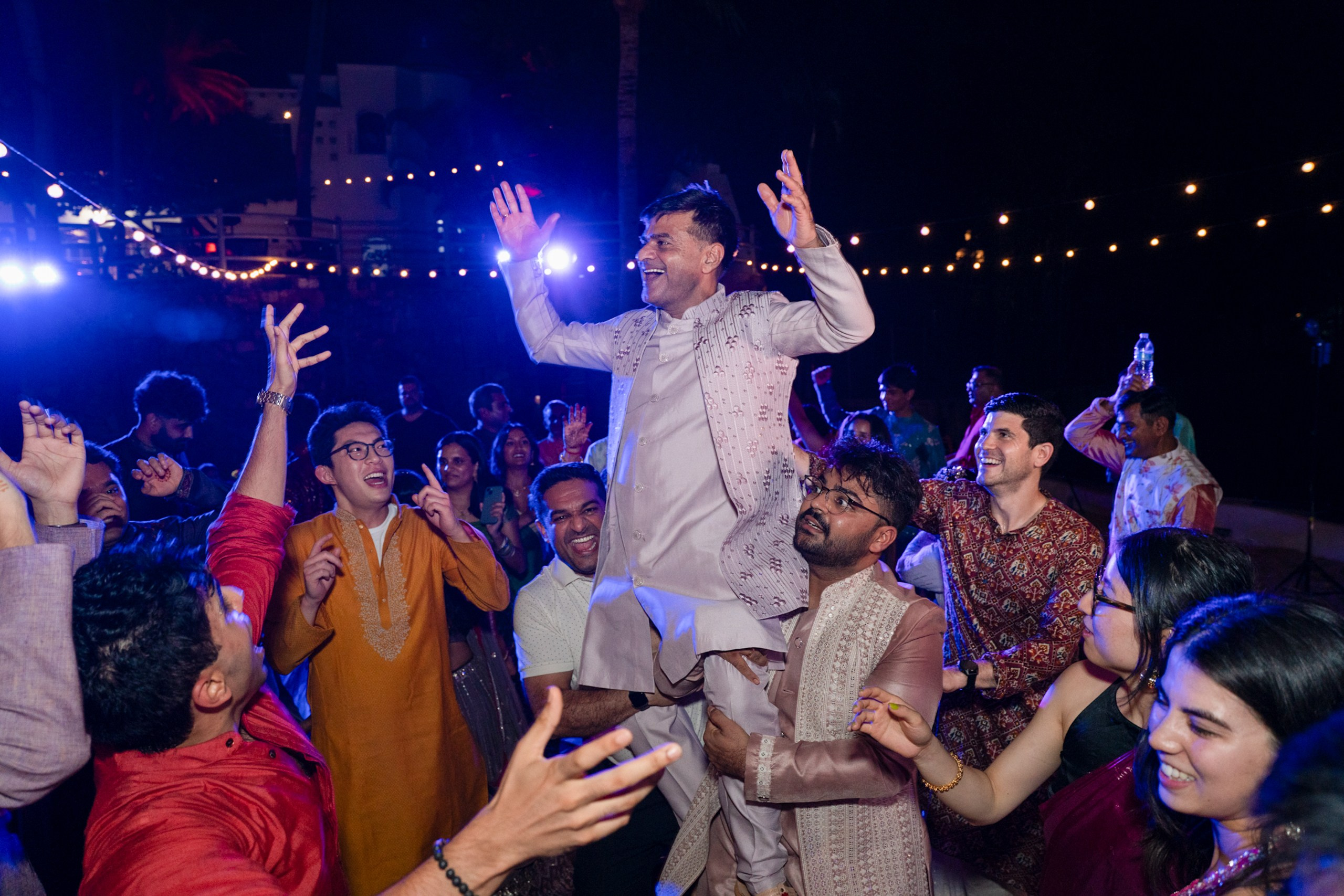 Rachi & Arjun. Elopement & Lifestyle Wedding Photographer