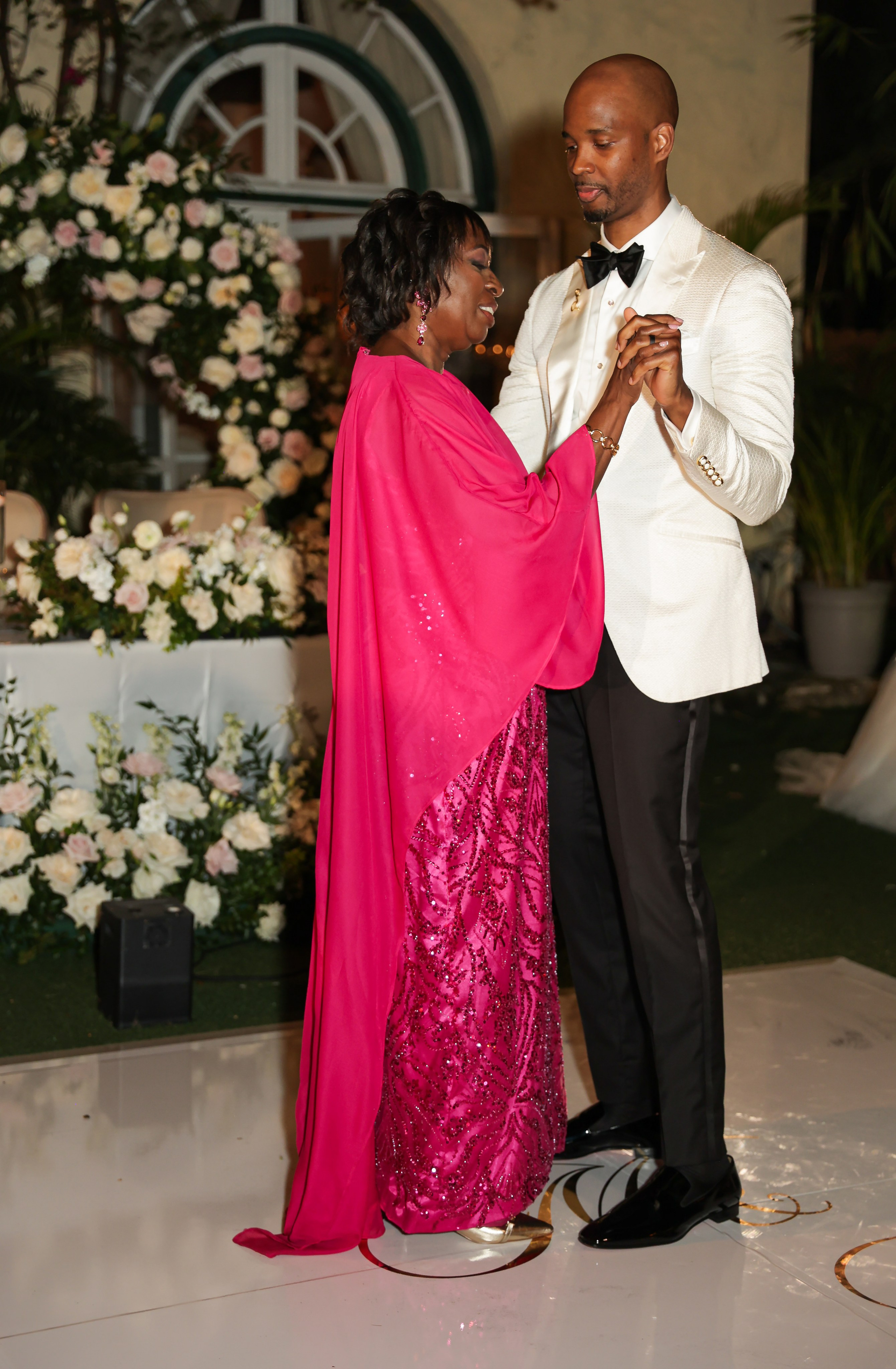 Classic Elegance Meets Modern Love | Martha & Julius at Villa Woodbine. YES I DO PRODUCTION — Wedding photography&videography