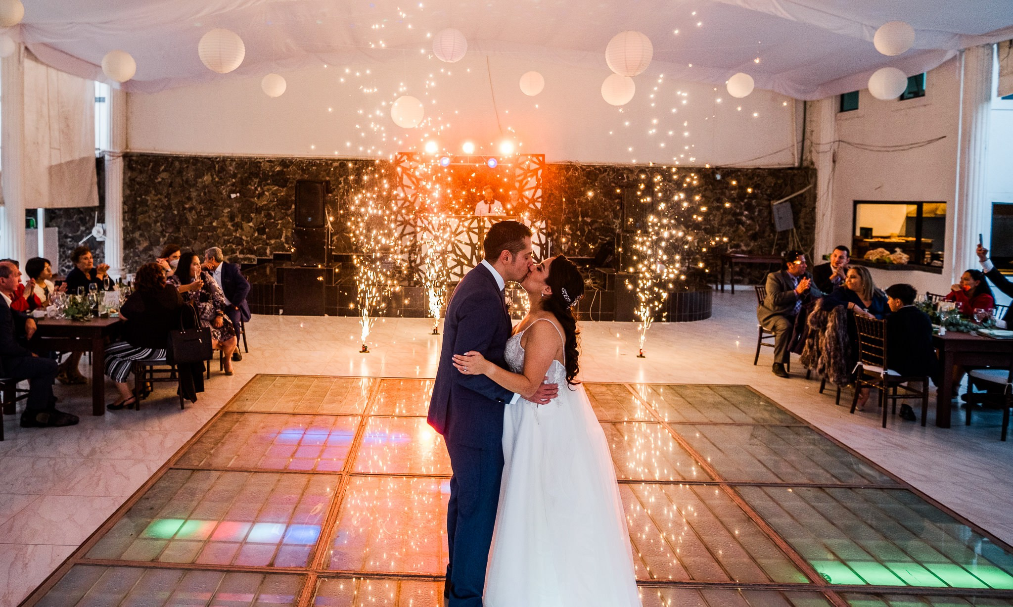 Jess & Josue / CDMX. Wedding and family photographer in Mexico City