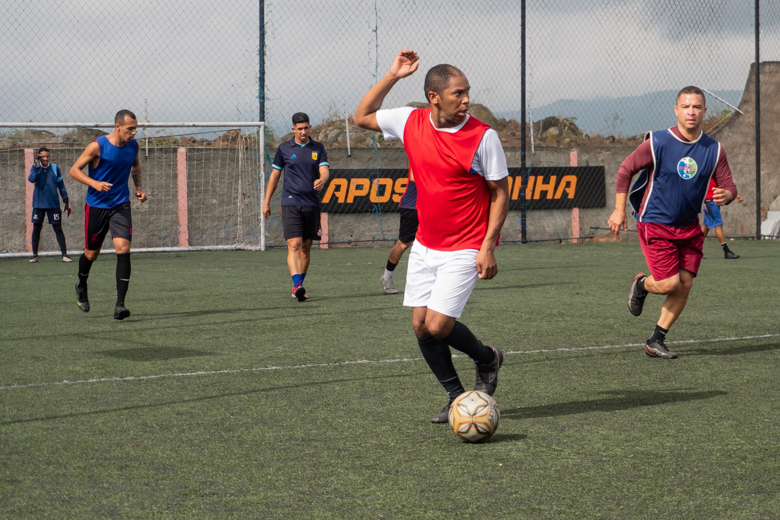 Futebol. Carlos Silva