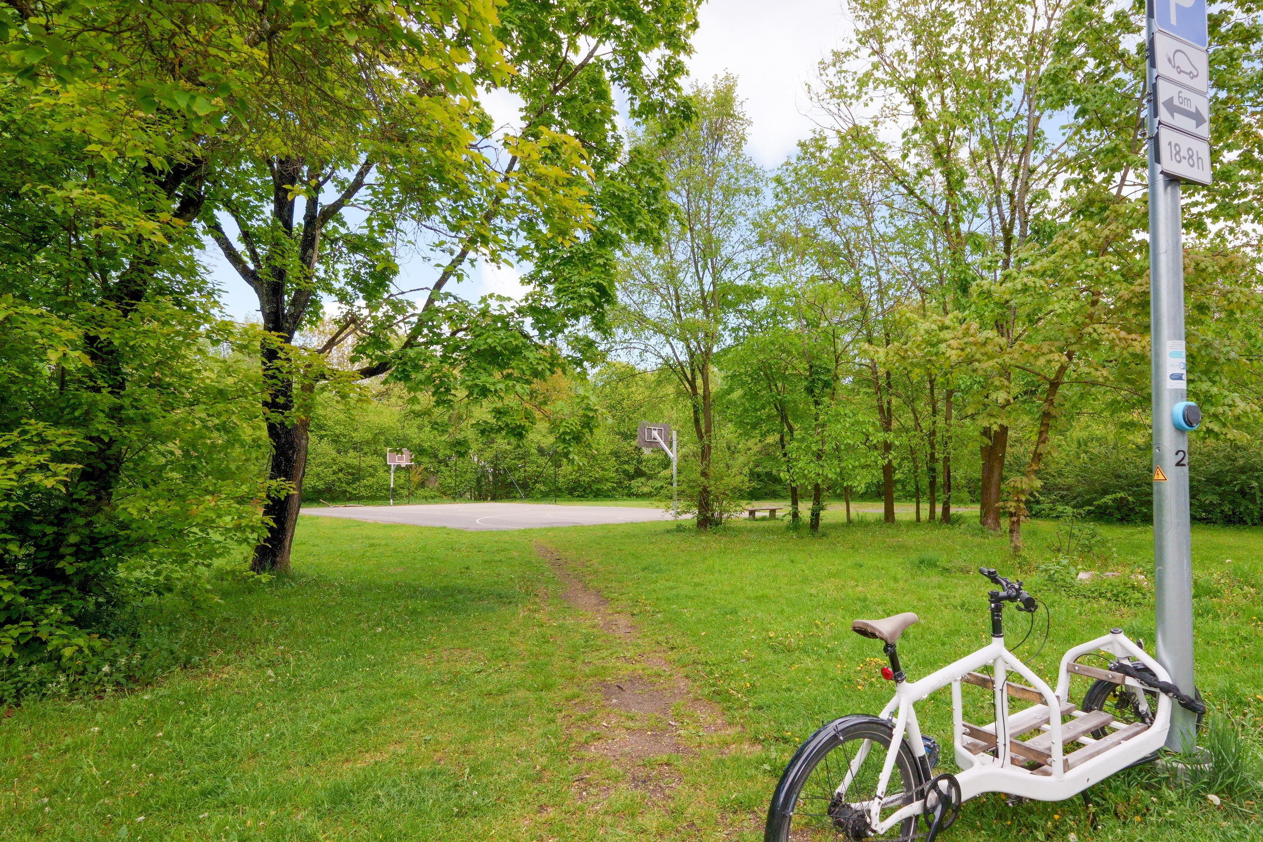 Žirmunų g. 98. Elina Sapiega fotografė Vilniuje