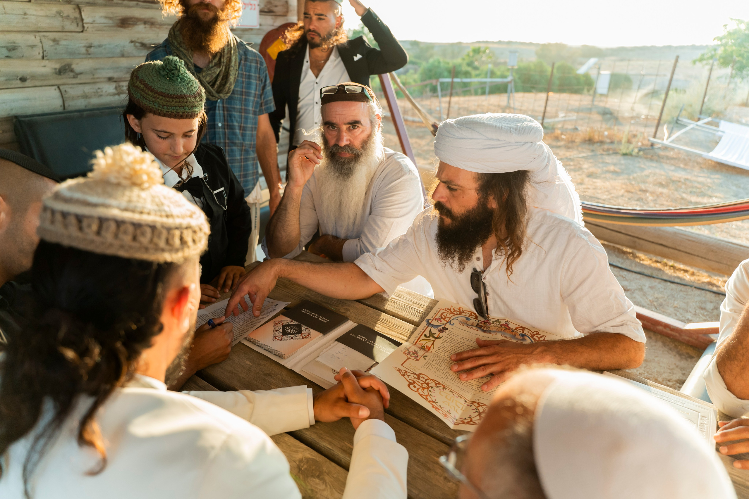 אביה ואחיה. יוסף מזרחי צילום חתונה, ברית וזוגיות. צלם מקצועי שאוהב להוציא אתכם הכי יפים ברגעים הכי מרגשים