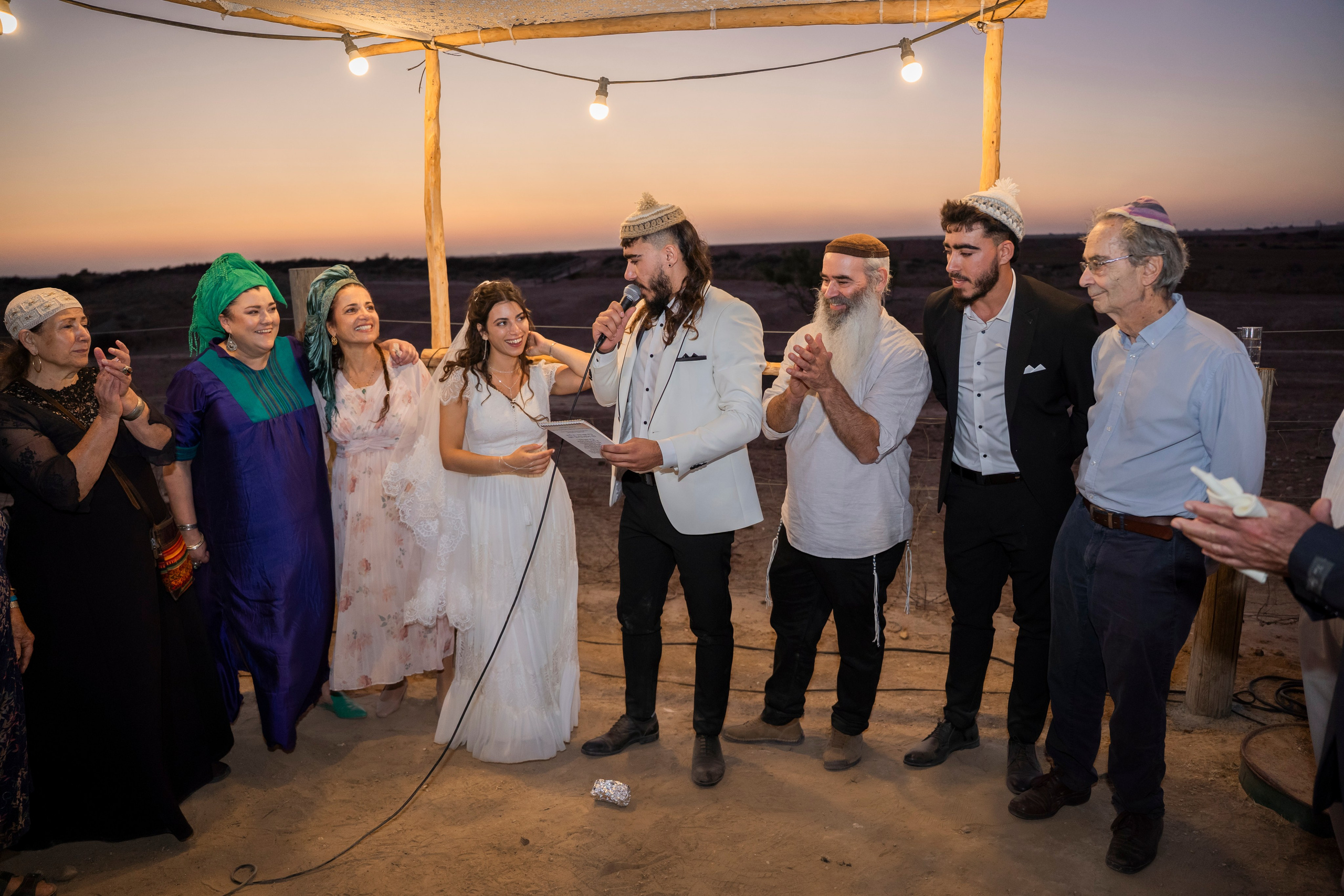 אביה ואחיה. יוסף מזרחי צילום חתונה, ברית וזוגיות. צלם מקצועי שאוהב להוציא אתכם הכי יפים ברגעים הכי מרגשים