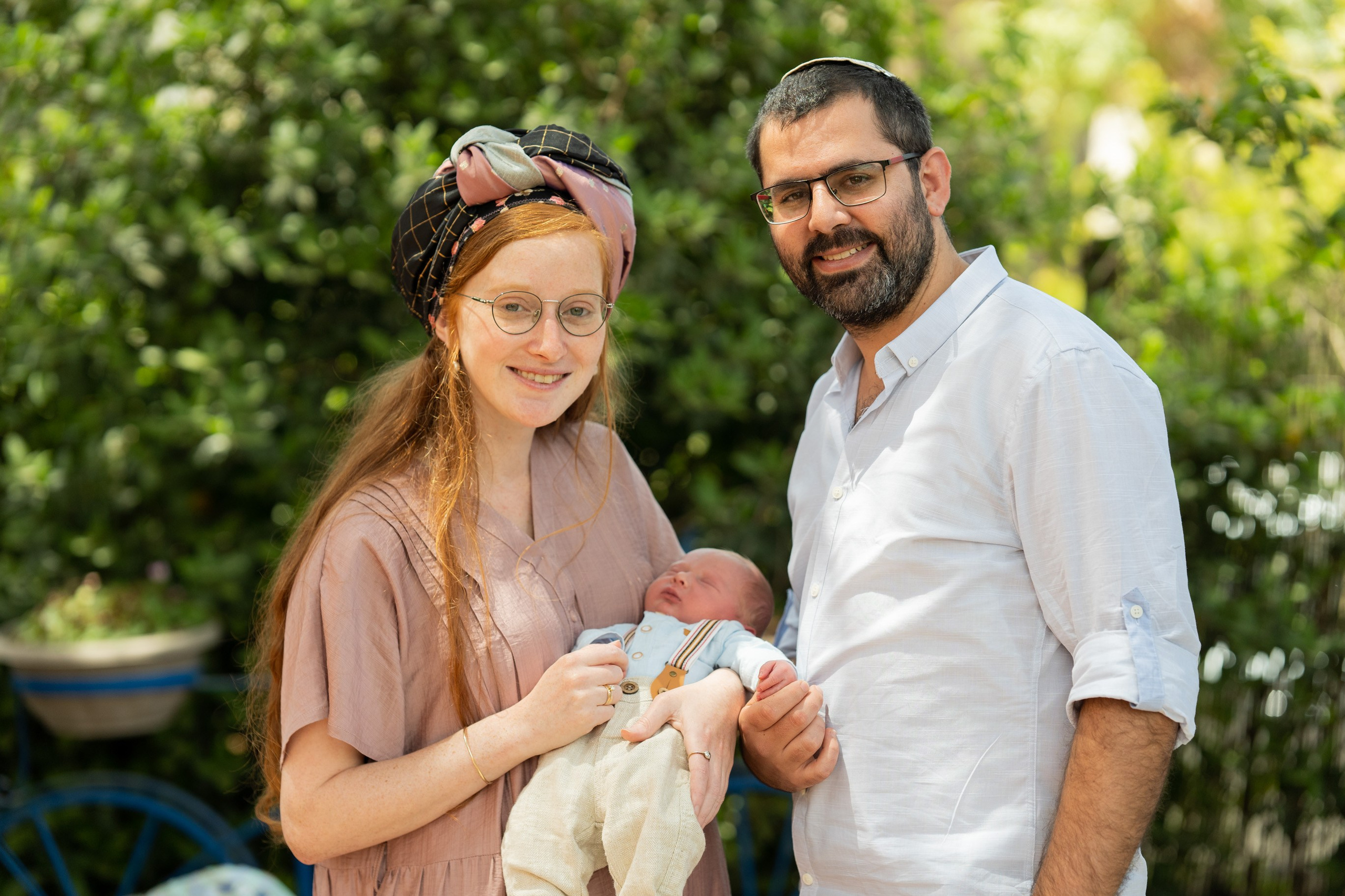 משפחת ברנד. יוסף מזרחי צילום חתונה, ברית וזוגיות. צלם מקצועי שאוהב להוציא אתכם הכי יפים ברגעים הכי מרגשים