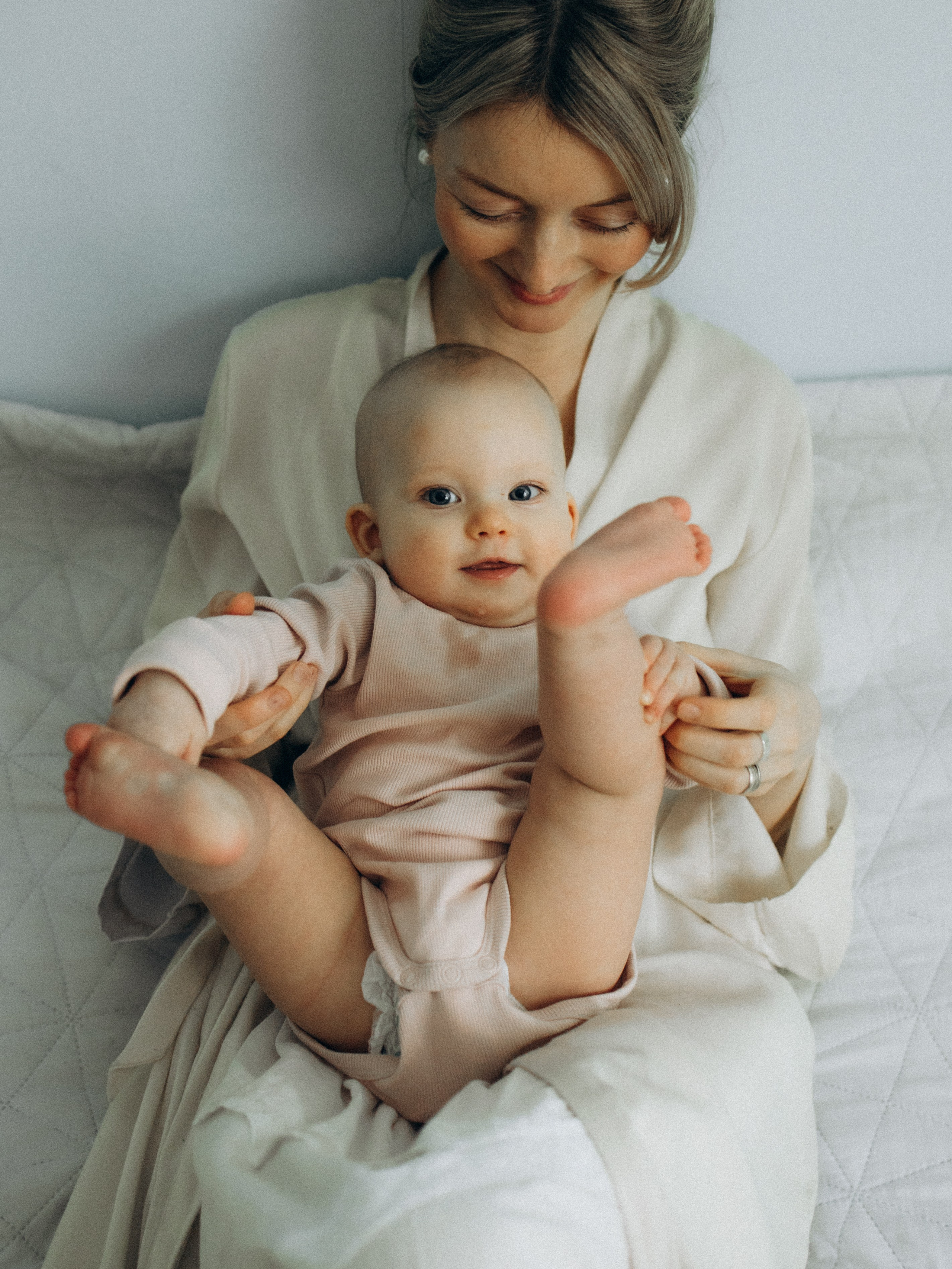 Mia’s family. Kristina, portrait and family photographer in Helsinki