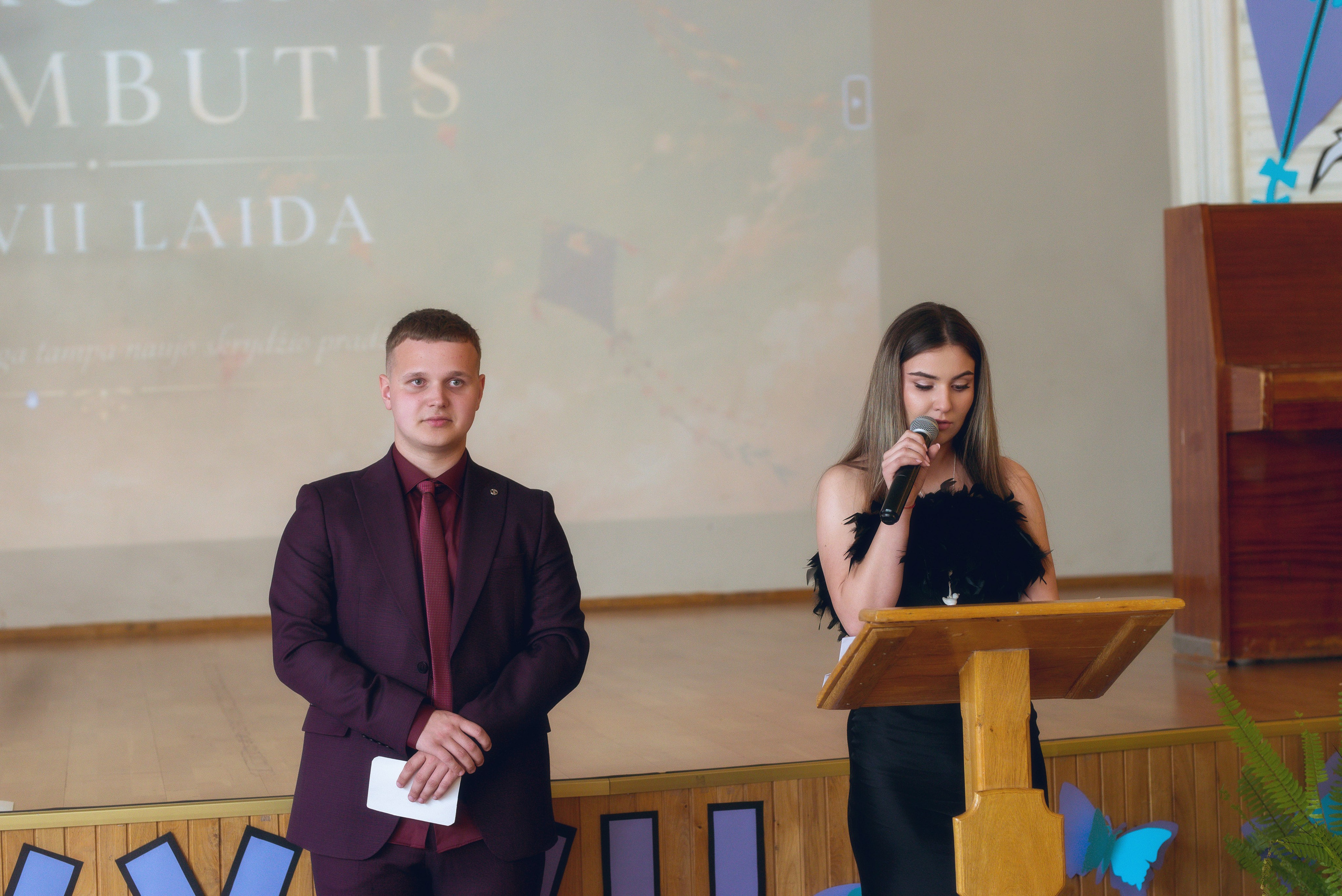 Paskutinis skambutis Joniškėlyje. Vestuvių fotografė Santa Jonuškė | Šiaulių apskritis, Panevėžio apskritis ir visa Lietuva