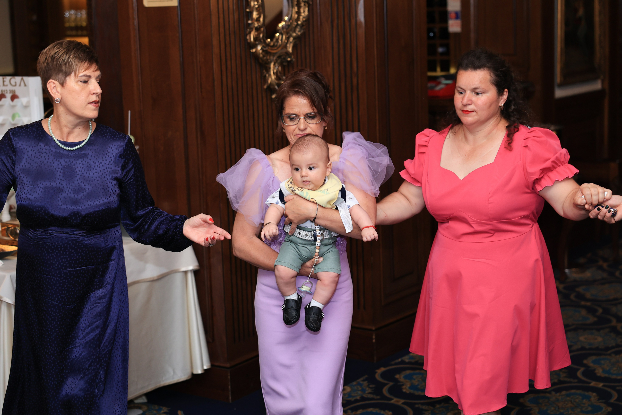 Eren Ionut. Moments By Gub