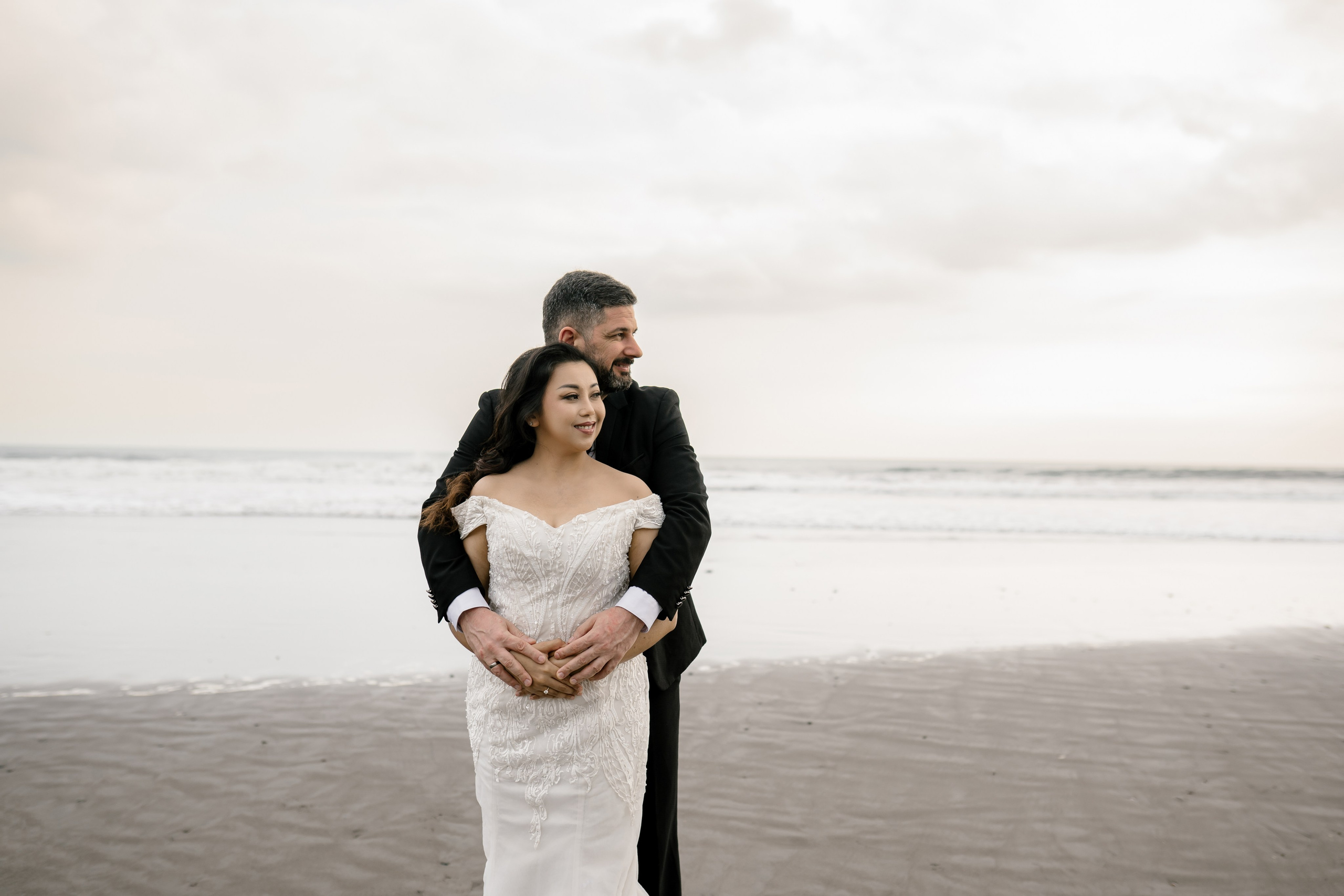 Honeymoon Photoshoot in Bali. Female Photographer in Bali