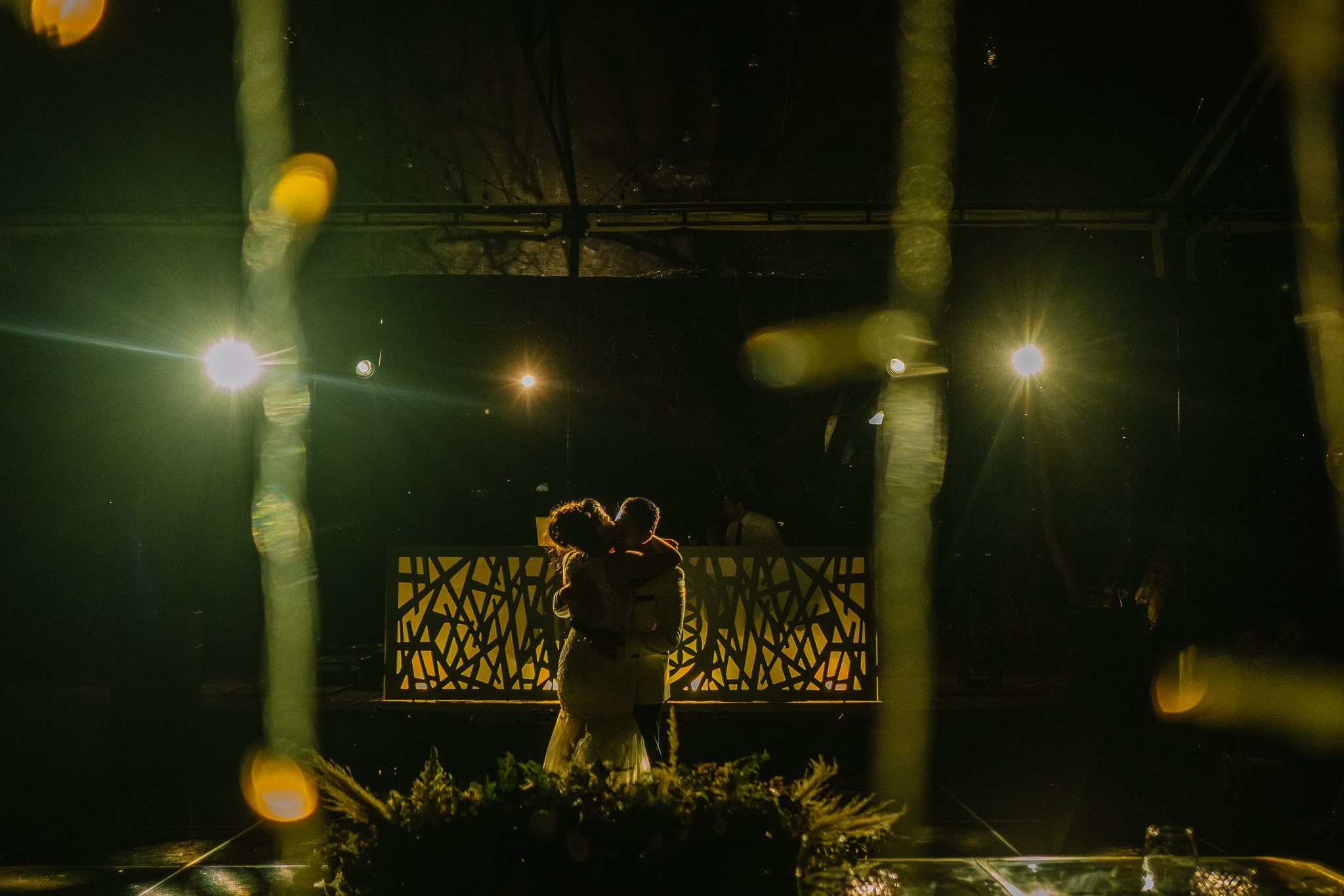 Yenisel & Raul / Tepoztlan. Wedding and family photographer in Mexico City