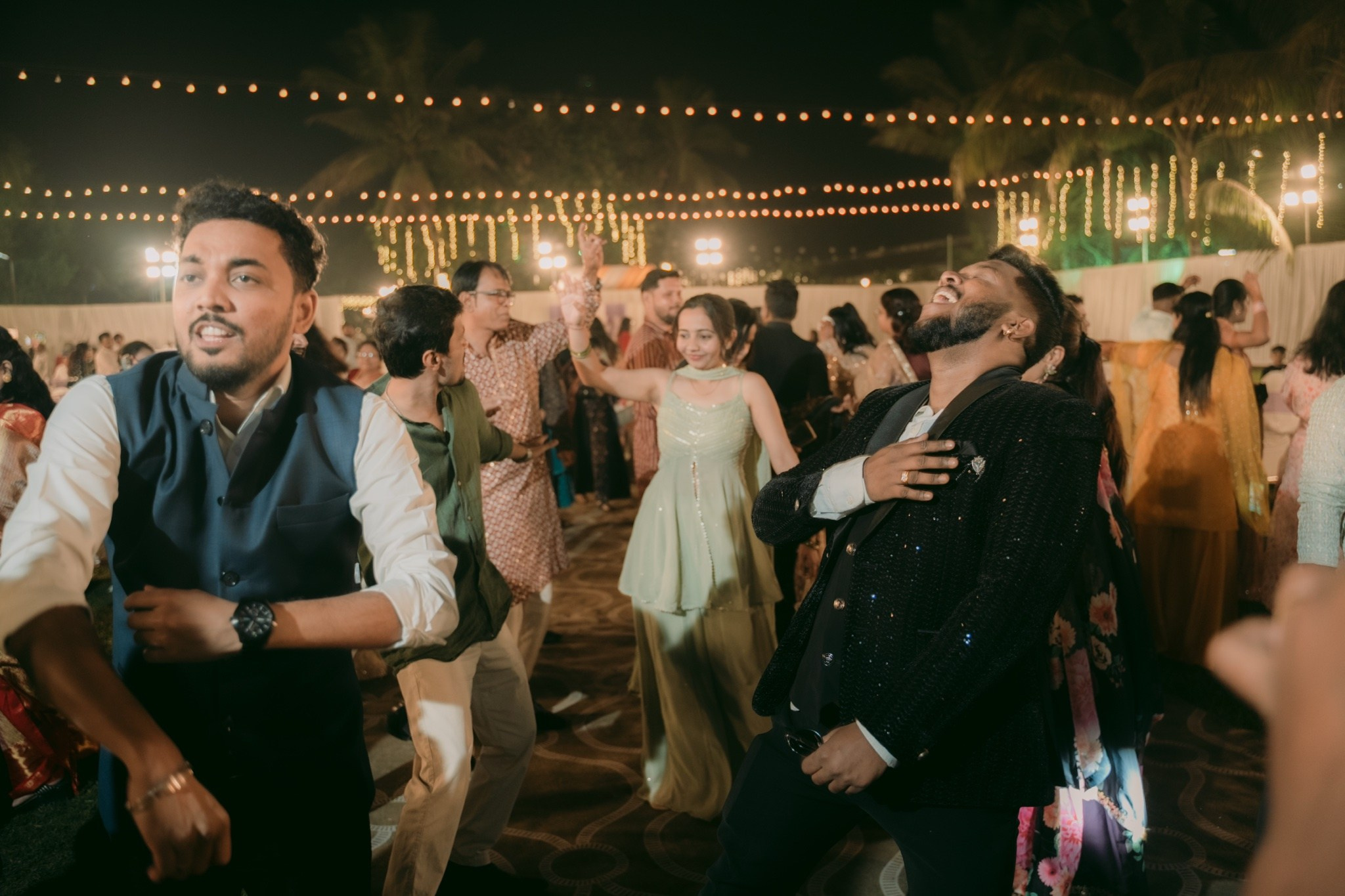Rohan & Krutika. Promise in Pixels — Candid Wedding Photographer & Cinematographer in Mumbai, India
