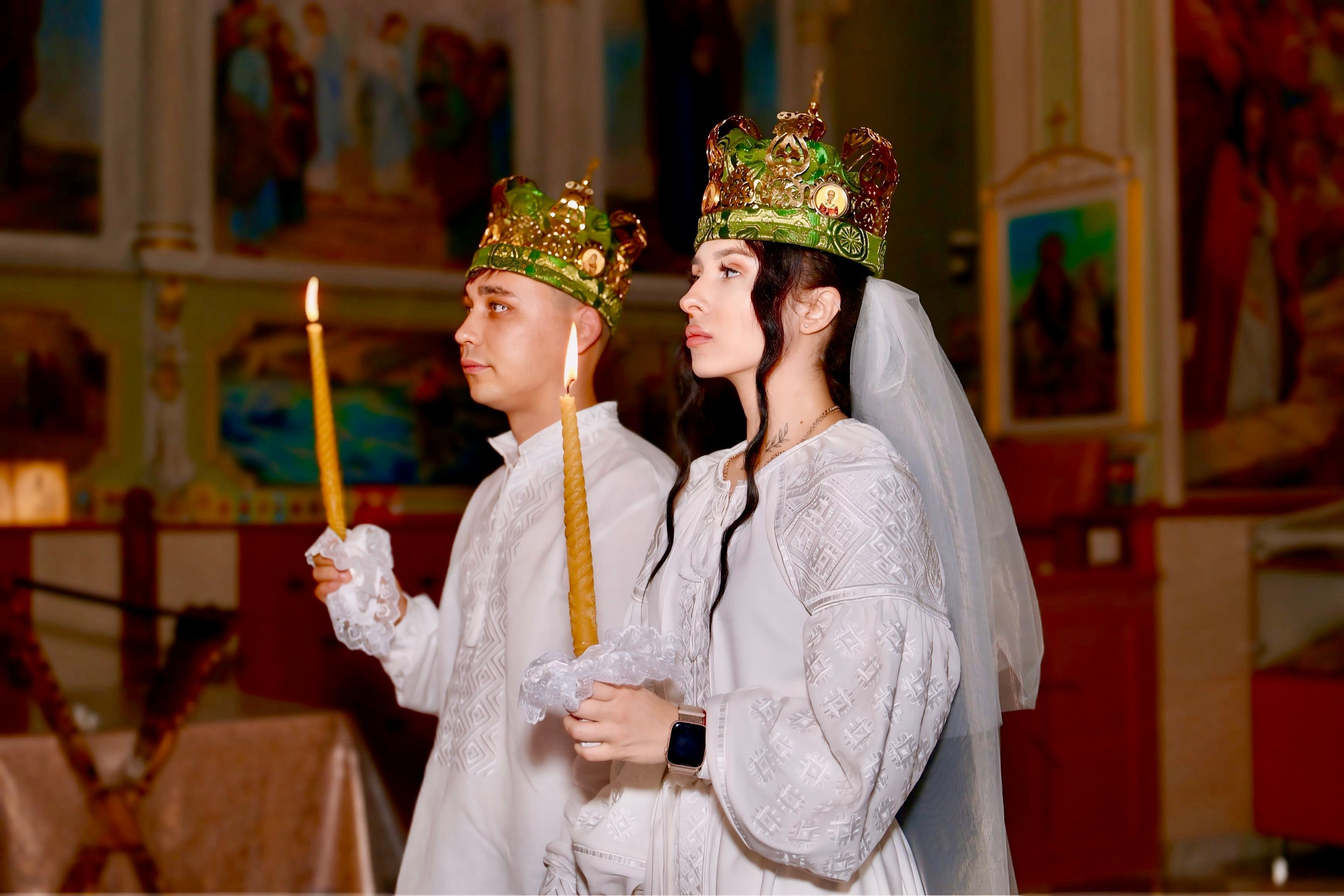 Cununie. Fotograf al tainelor bisericești – Alina Fetu