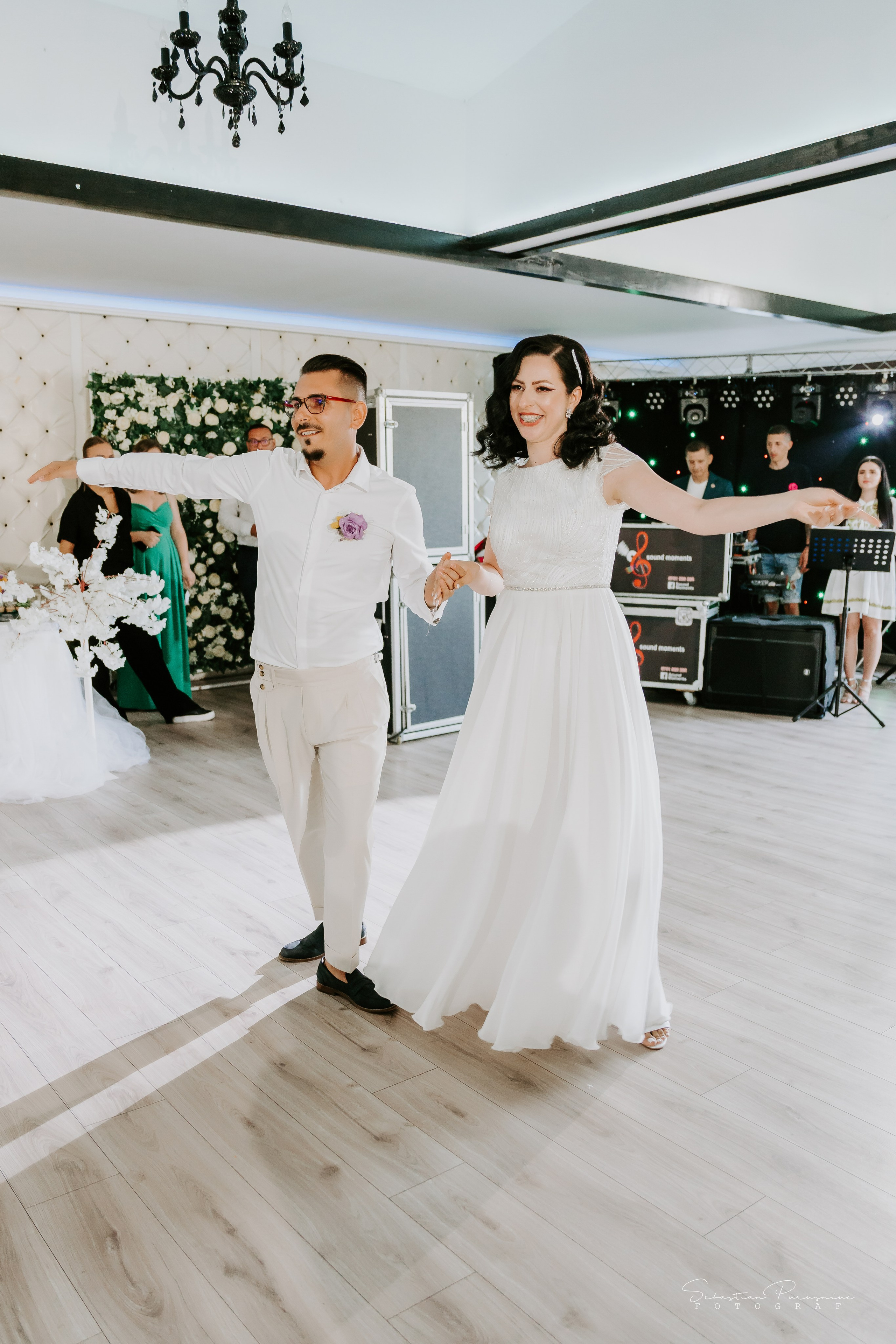 Simona & Sebastian. Sebastian Purusniuc Fotograf - Iasi