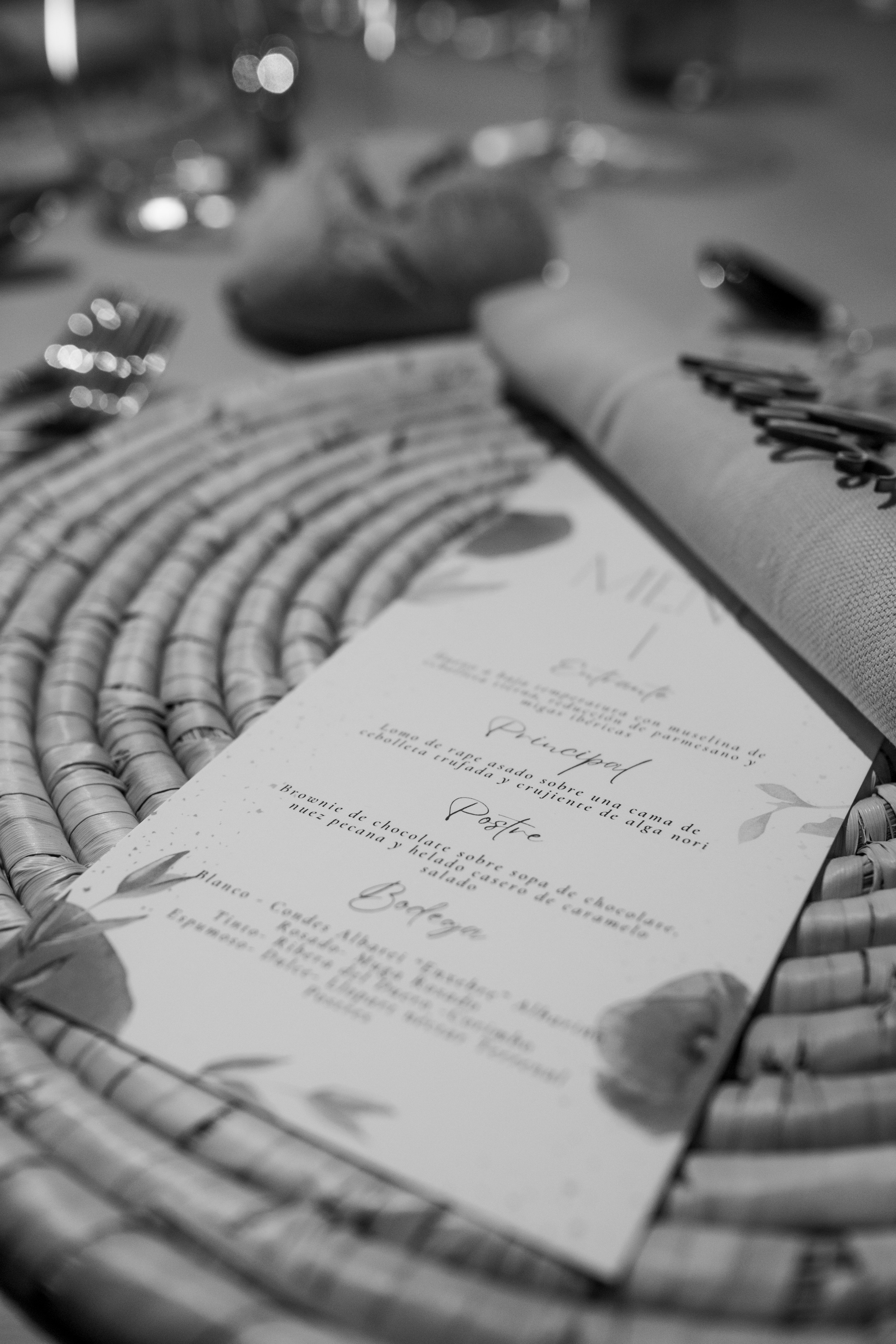 Dasha & Ister. Vivood Landscape. Paola fotógrafo / videografo de bodas en Barcelona