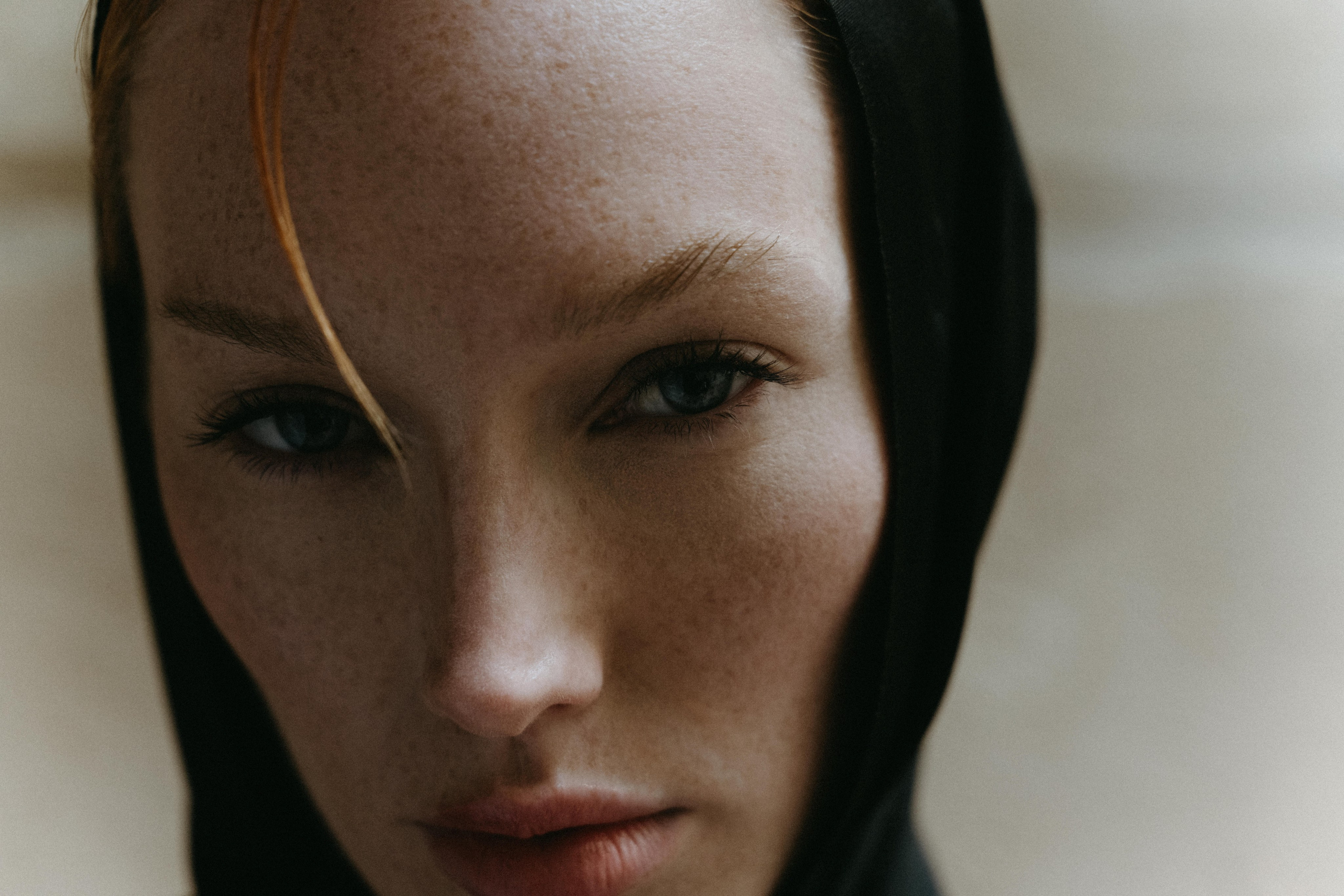 Numéro Netherlands, Meredith Duxbury in Paris. Alina Efimova — Retoucher (Beauty, fashion and product)