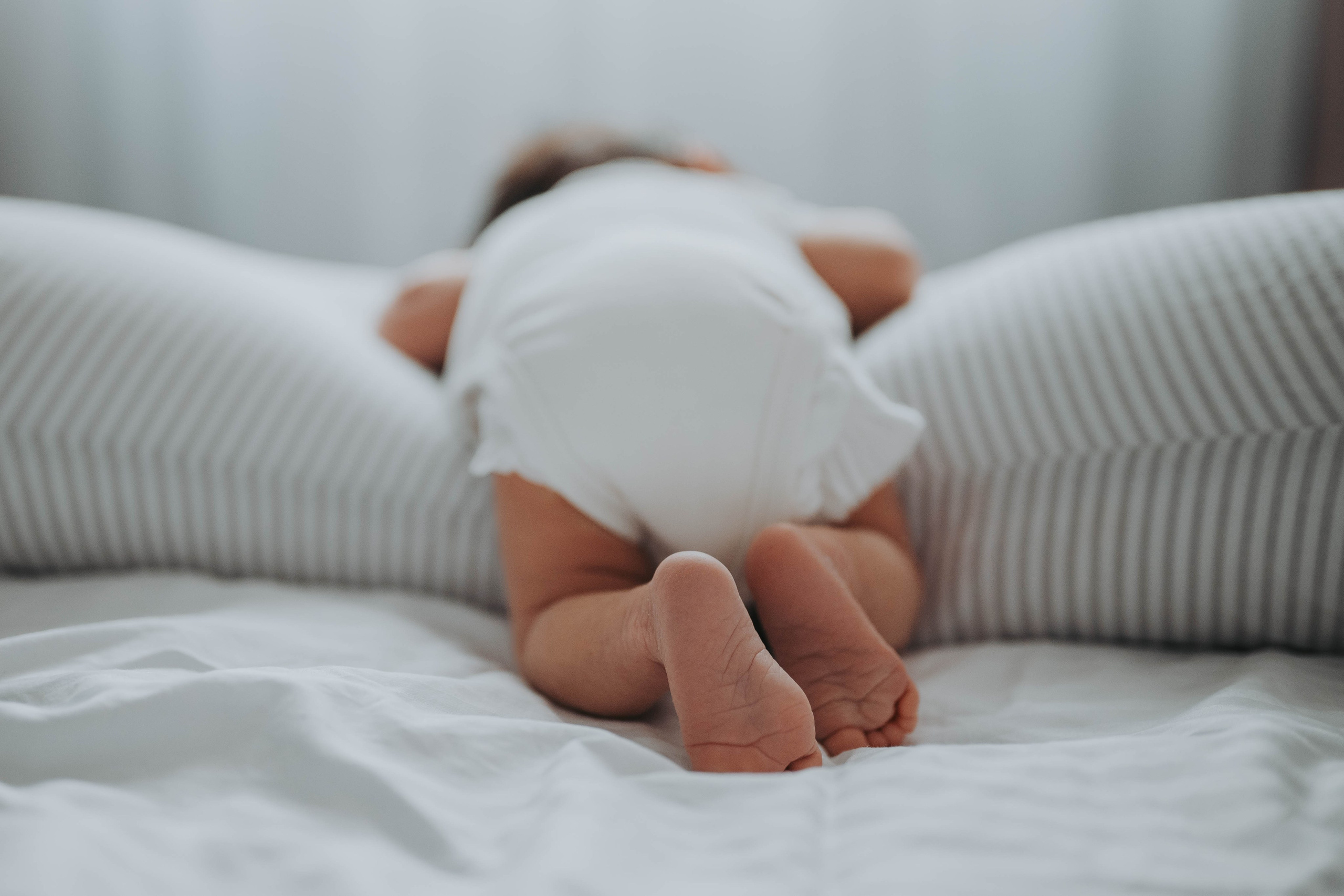 Vuk - fotografisanje bebe kod kuće. Dečiji i porodični fotograf