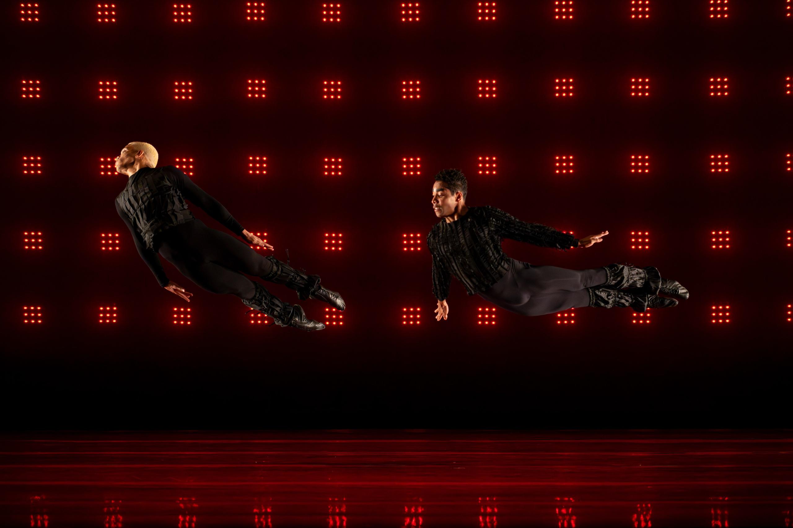 DANCE. ©2025 Adriano Escanhuela Photography