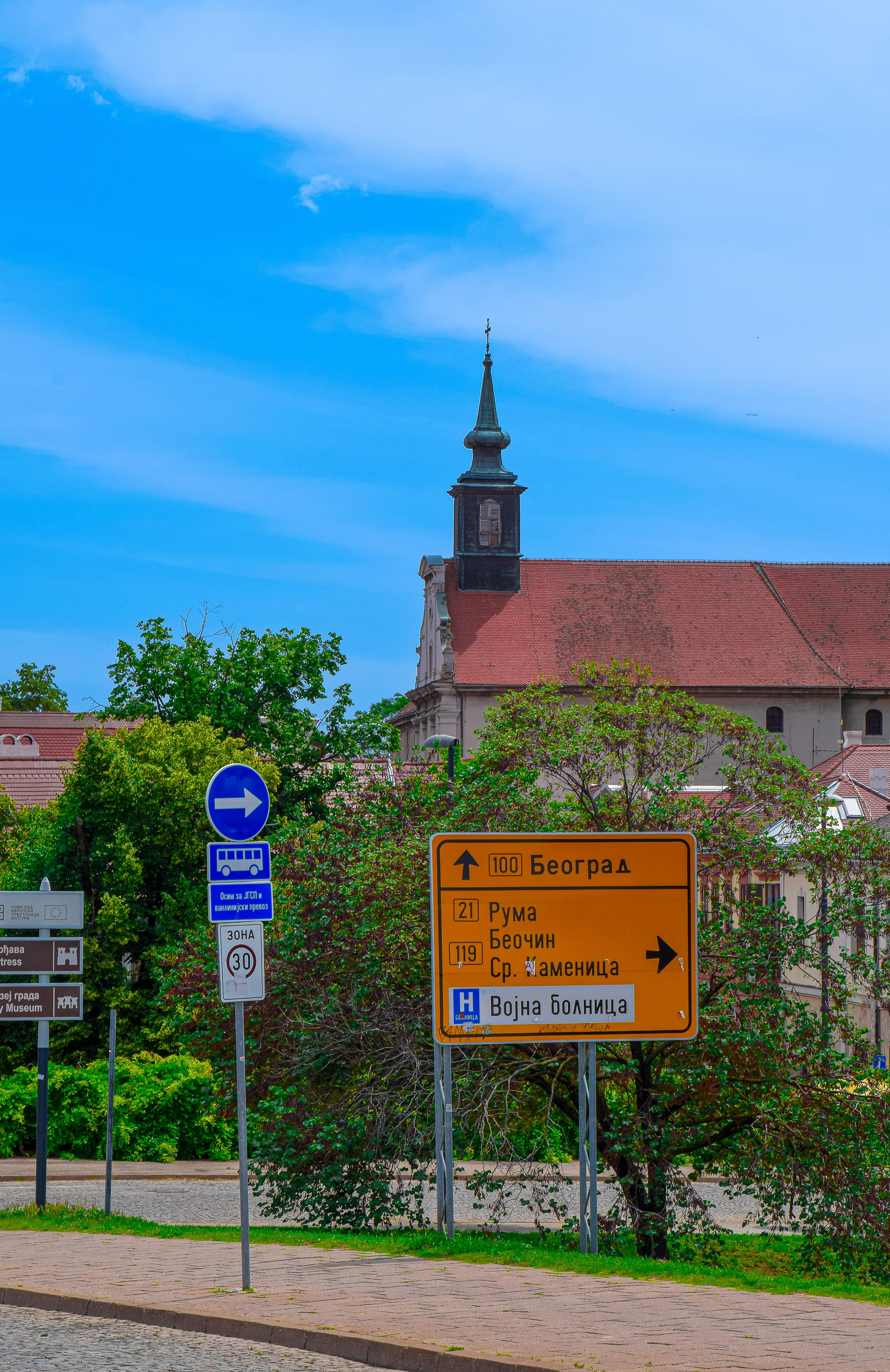 Петроварадин - галерија на продају. Викторија Федосеенко, фотограф у Србији