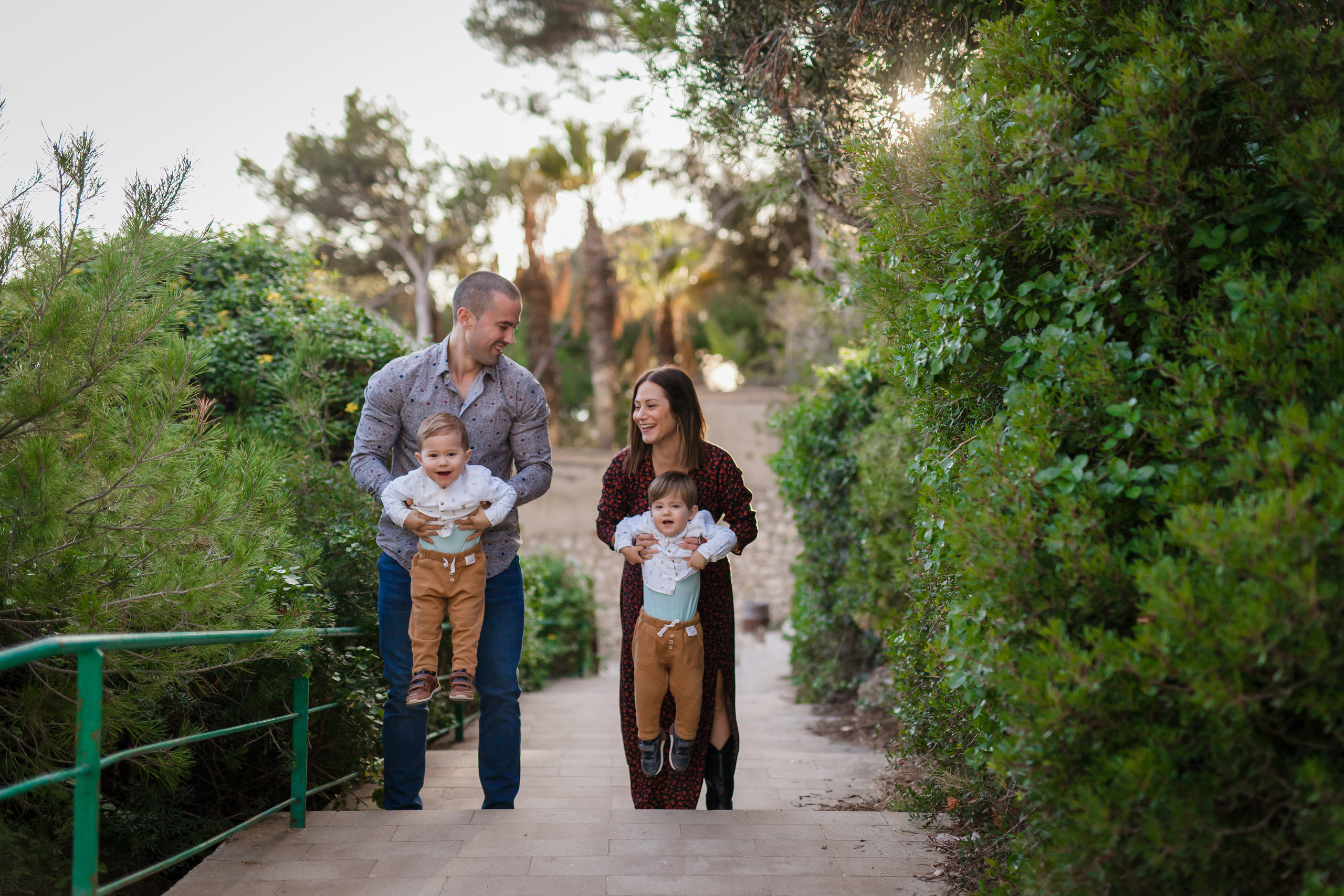 Rodzinna sesja zdjęciowa Salou. Fotograf w Barcelonie Hiszpanii Maslik Yulia