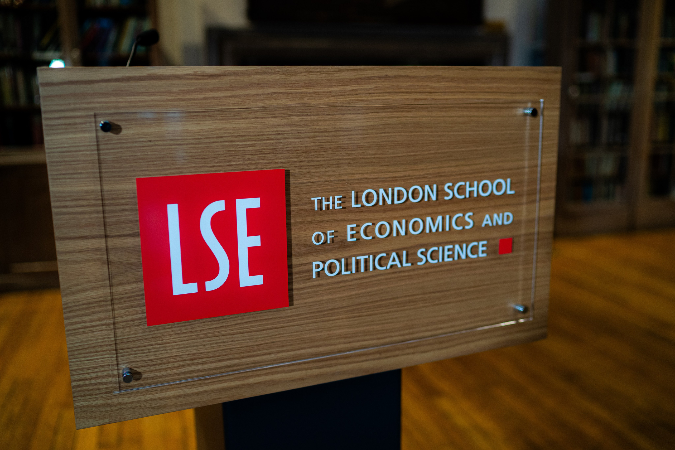 LSE. Tonya Kyrylenko photographer in London