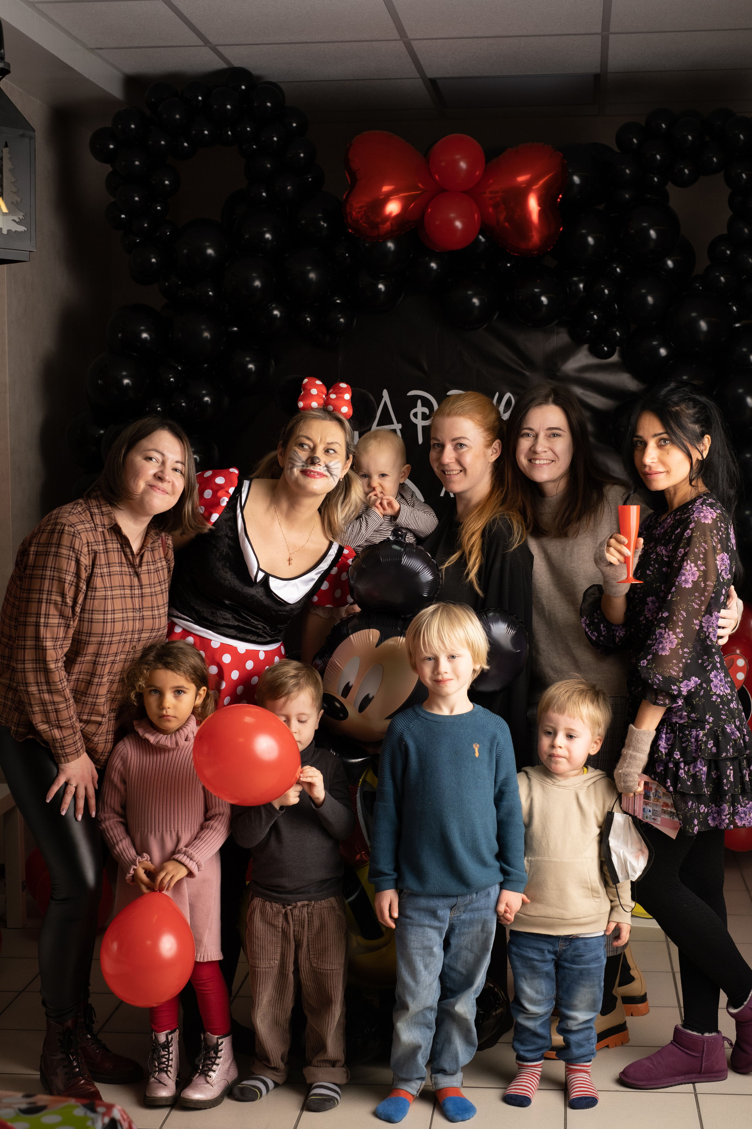 Micky Maus Party mit Golden Surprise im Wunderhaus Cafe. Neugeborene, Baby und Familien Fotografie im Raum Neuss-Düsseldorf