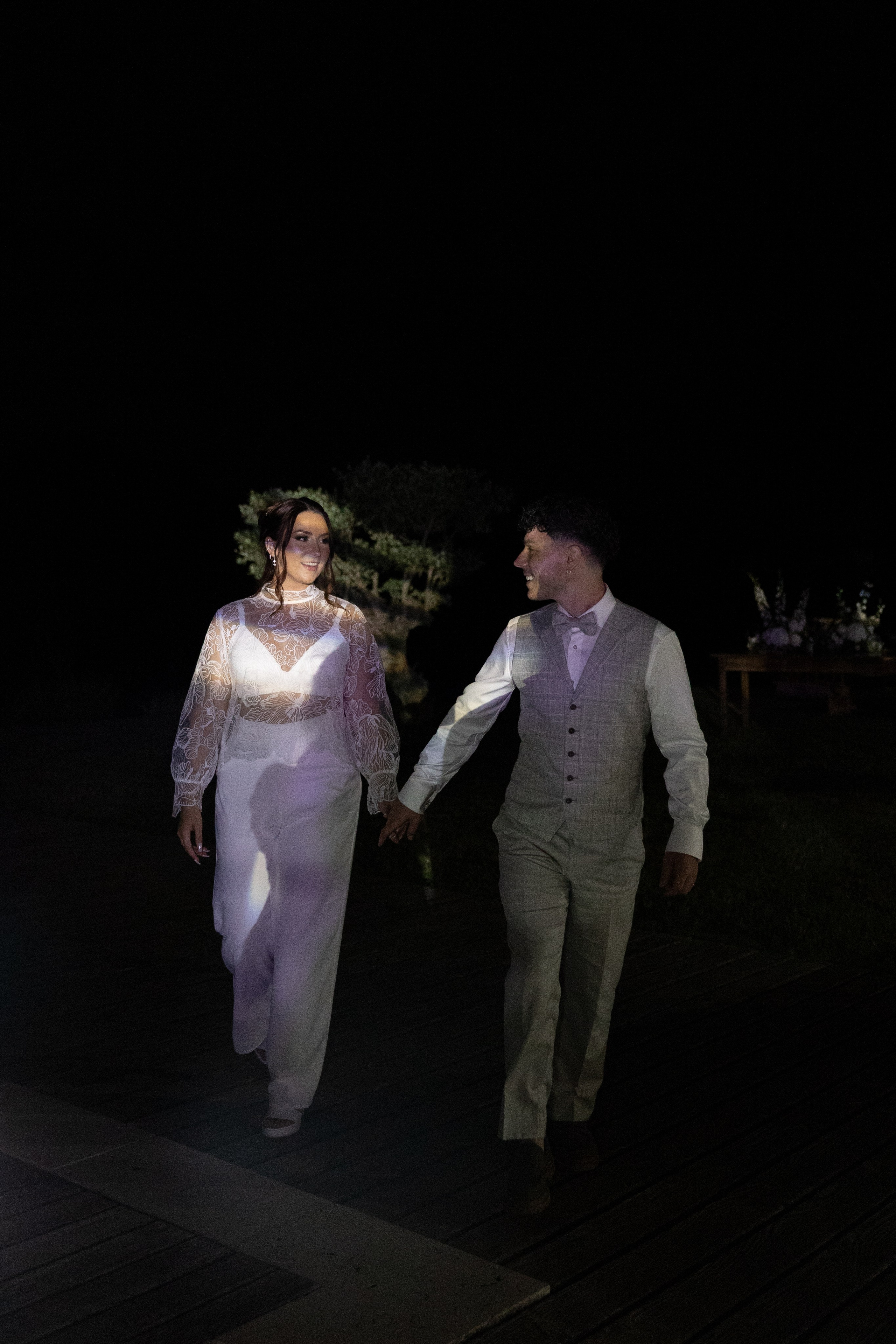 Modern Château Wedding in Occitanie — Domaine de Merlac. Eugénie Smirnova — Wedding & Elopement Photographer in Southwest France