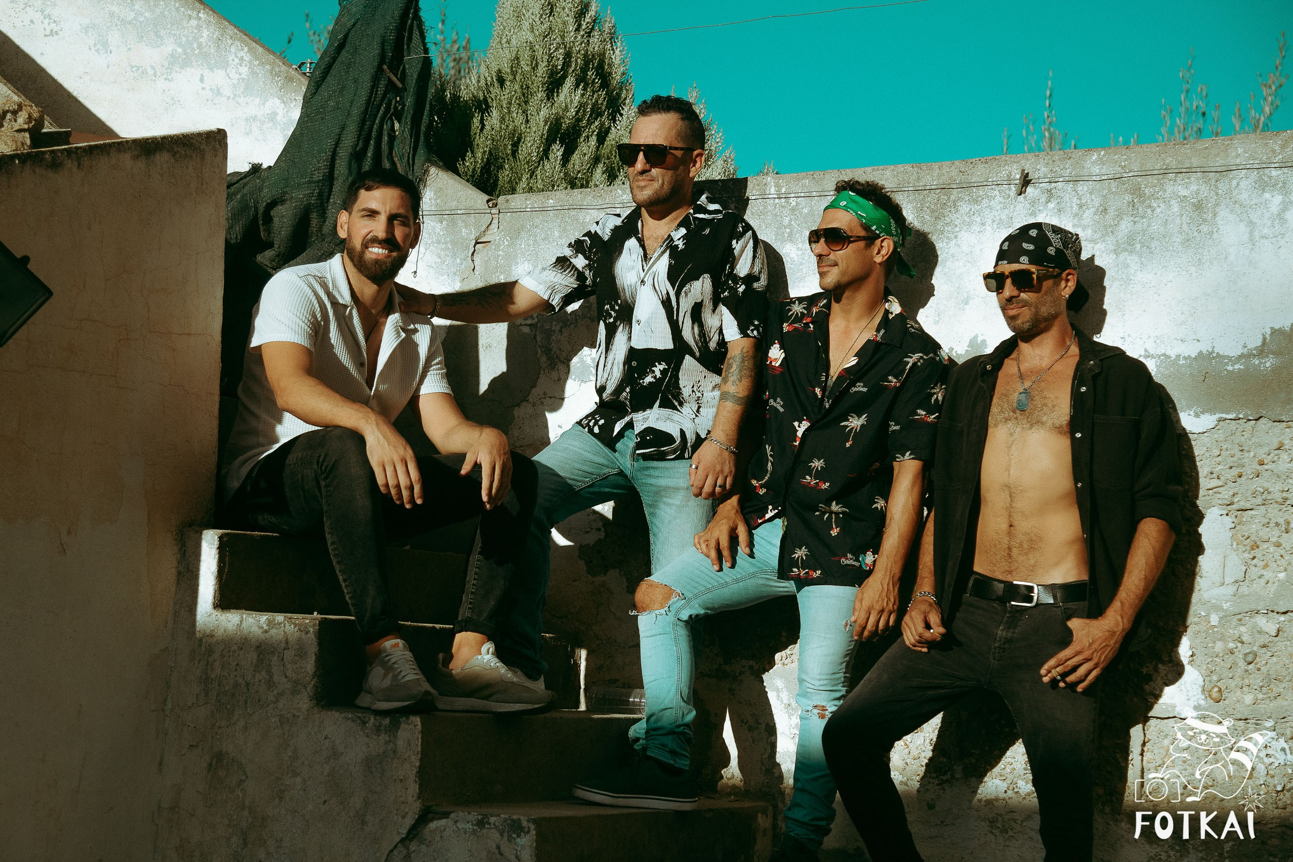 Stones of the Coast en Café Aljibe Rojales: Reportaje fotográfico 30.08.25 | FOTKAI