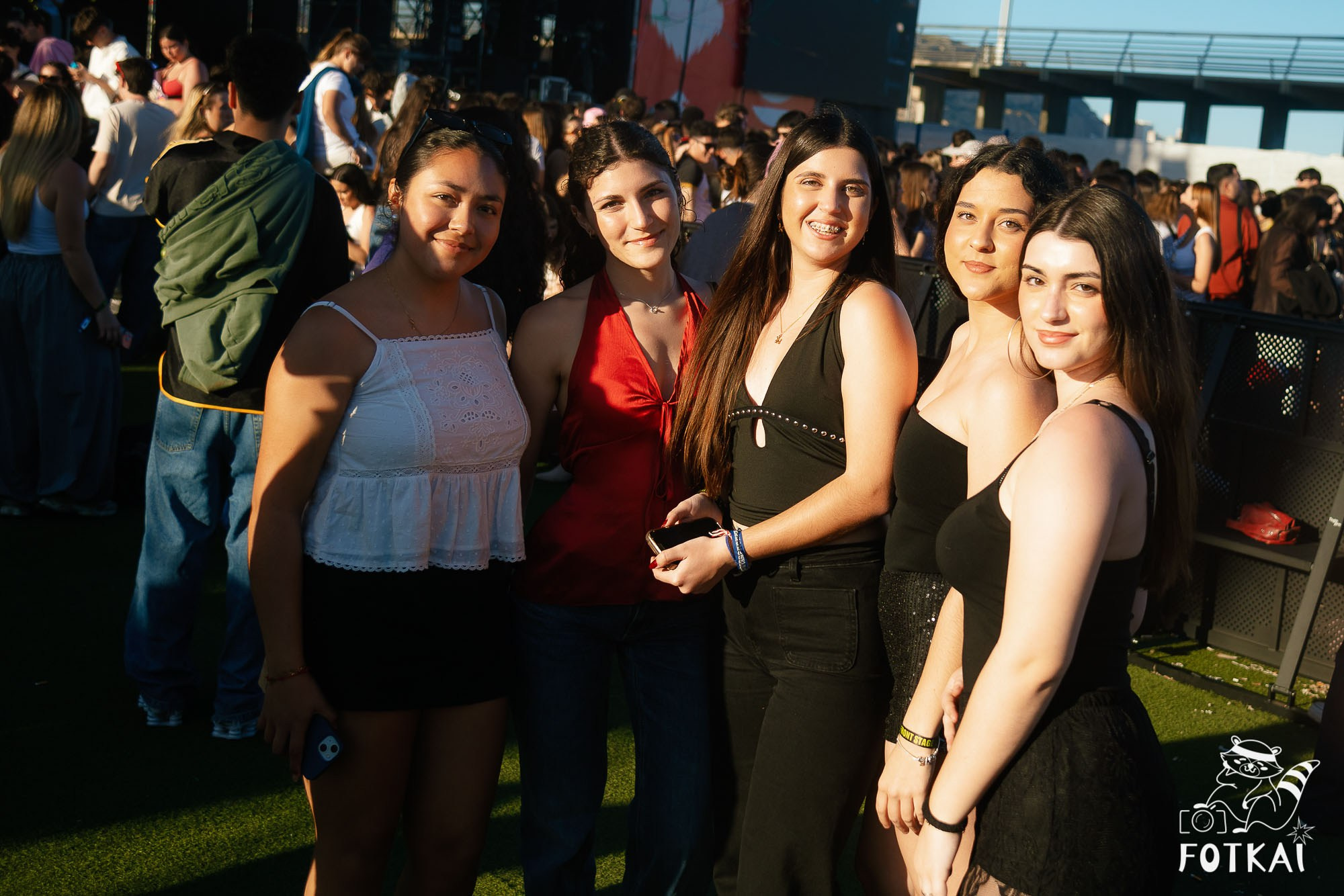 Fotos Costa Sonora 2026 Alicante Día 2 — busca tu foto y encuentra amigos del festival | FOTKAI