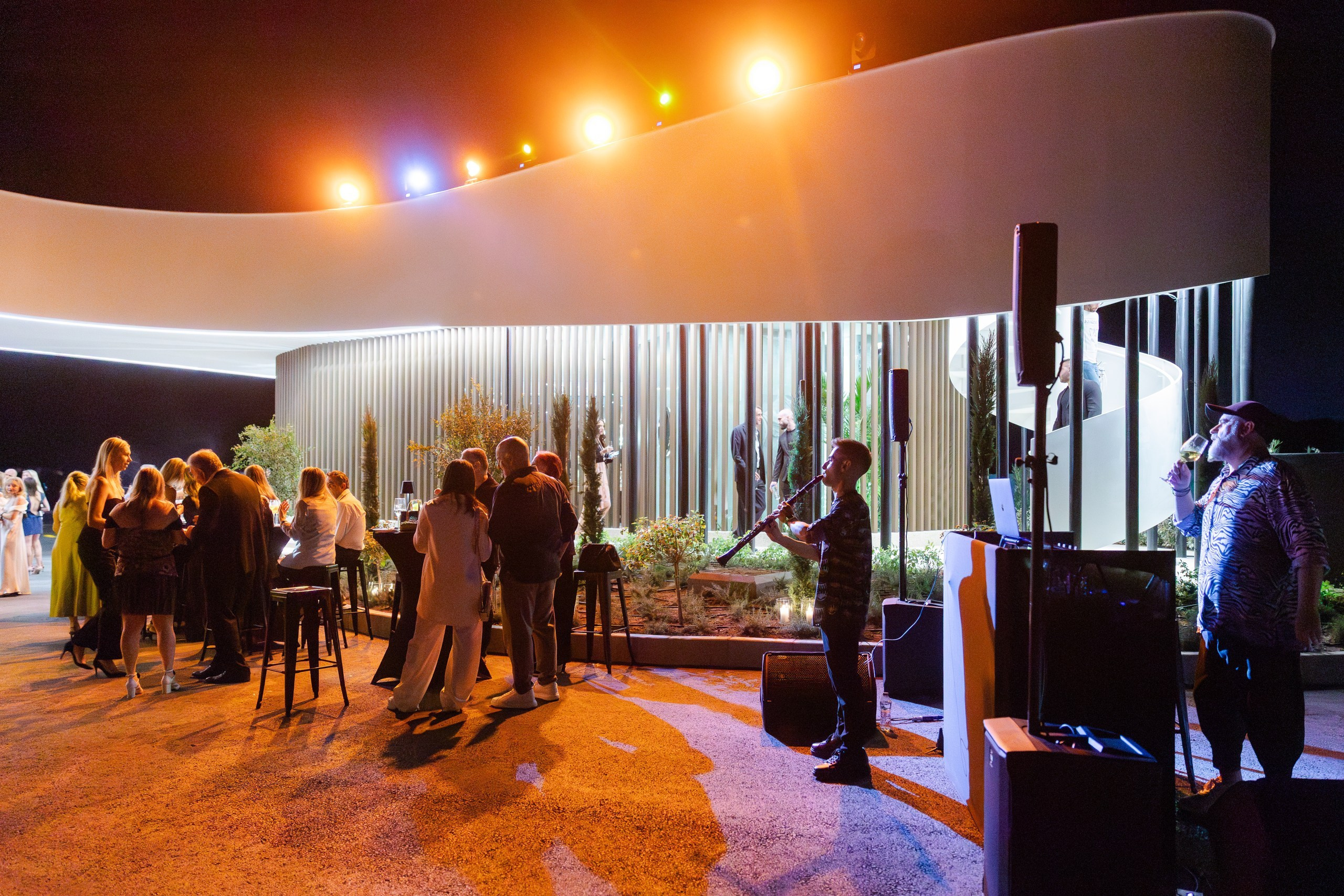 Сьемка летних корпоративов на Кипре. Фото и видео съёмка на Кипре. Съемка мероприятий и рекламы в Лимасоле Никосии и Пафосе