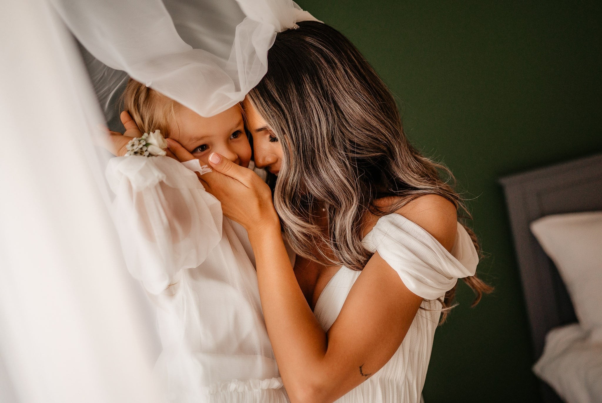 Wedding and portrait photography portfolio. Wedding and portrait photographer in Suceava Ovidiu Lesan