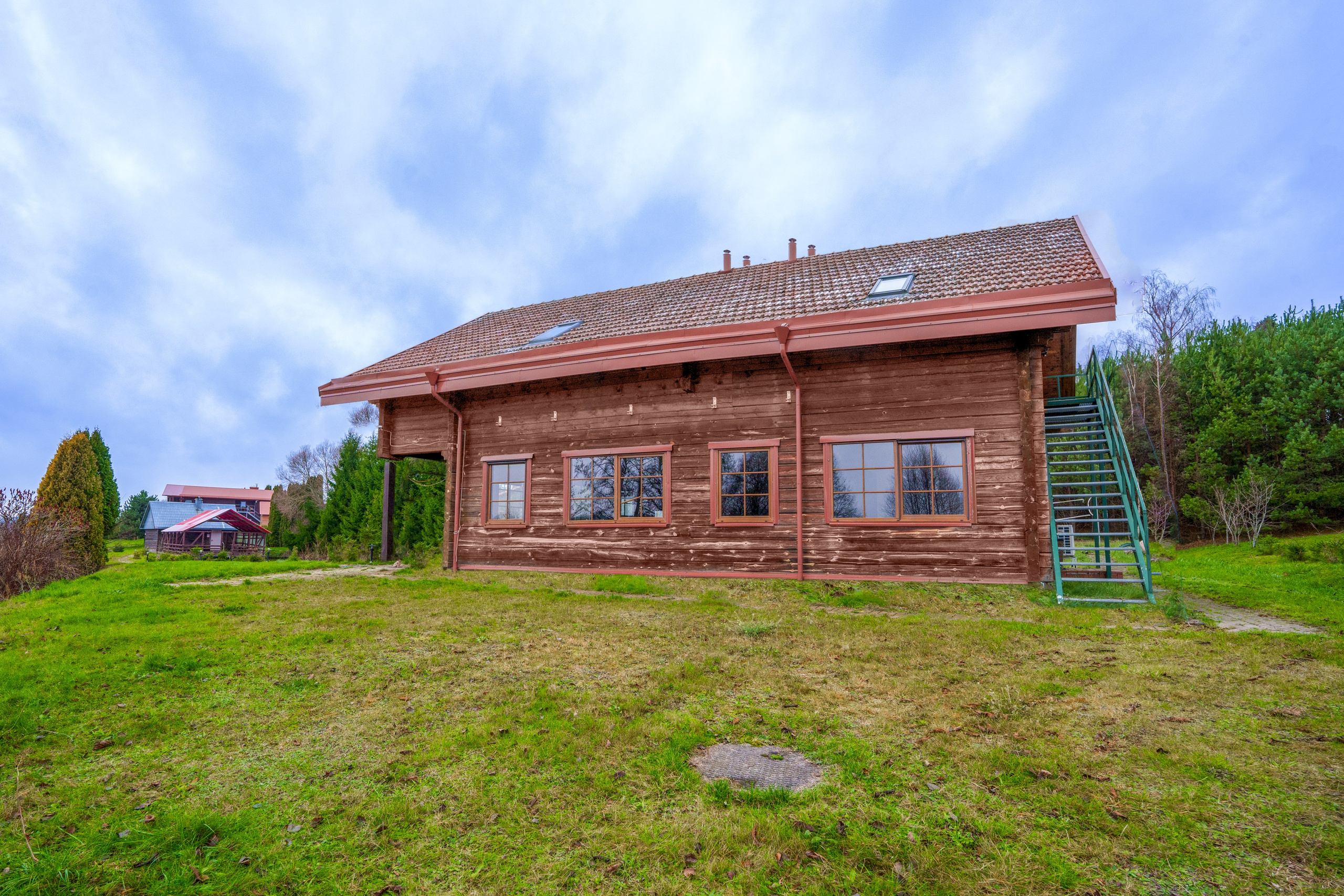 Trakų raj. sodyba. Elina Sapiega fotografė Vilniuje