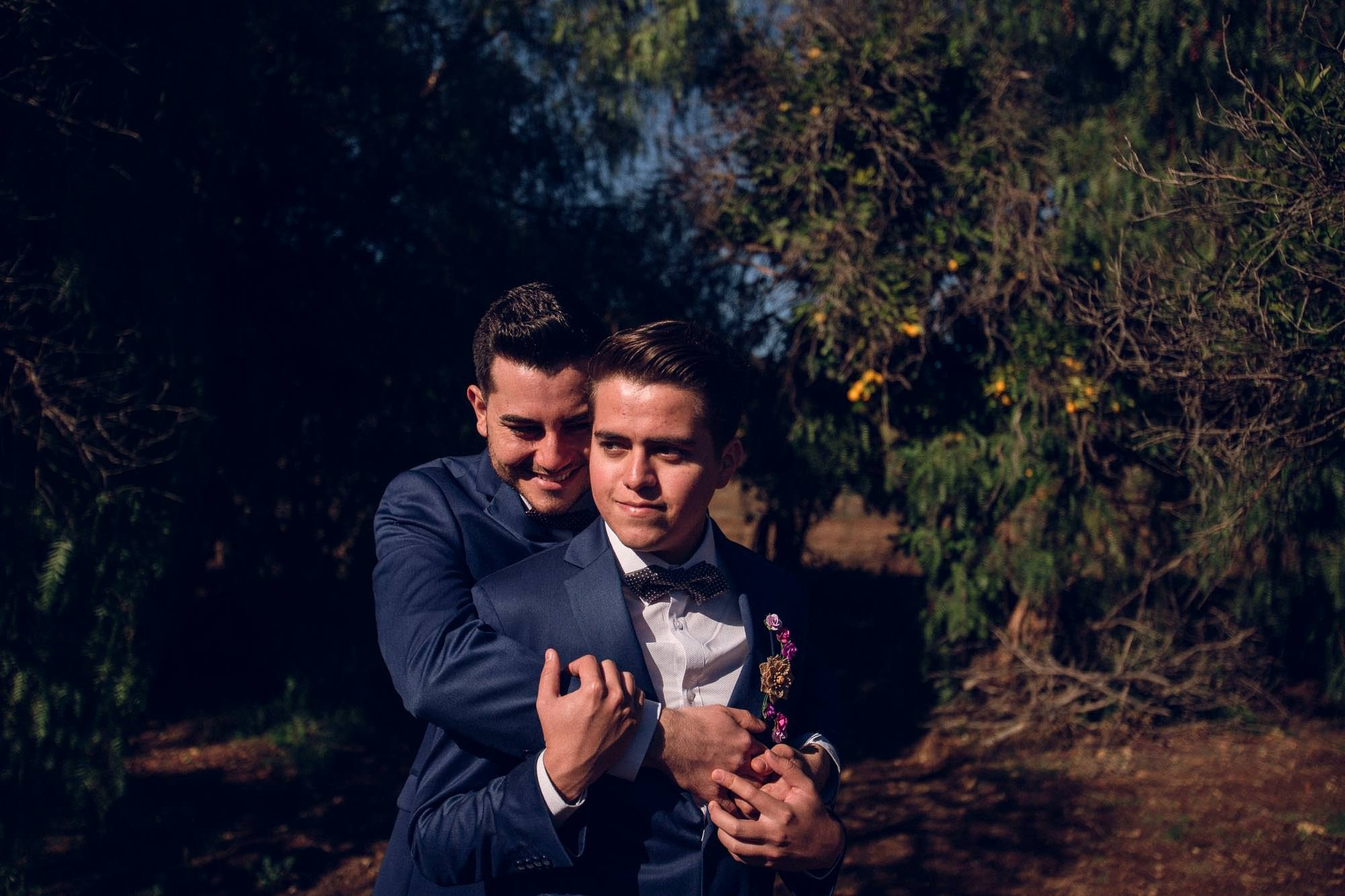Two Grooms Valle de Guadalupe. Estudio de fotografia en Tijuana