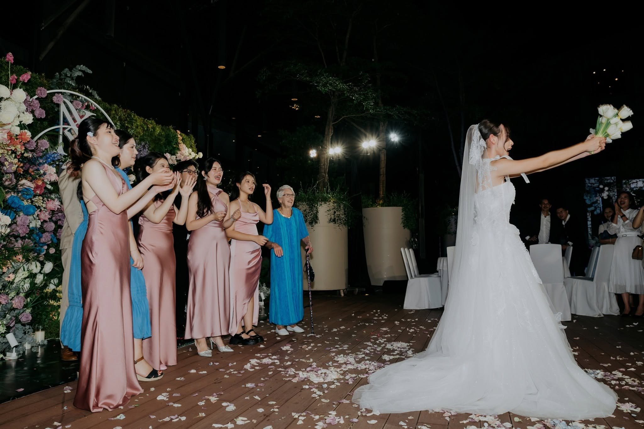 𝐊𝐞𝐥𝐥𝐢𝐞 & 𝐍𝐢𝐤𝐥𝐚𝐬 / Destination Wedding. Saigon Wedding Present | Art Beyond Moments