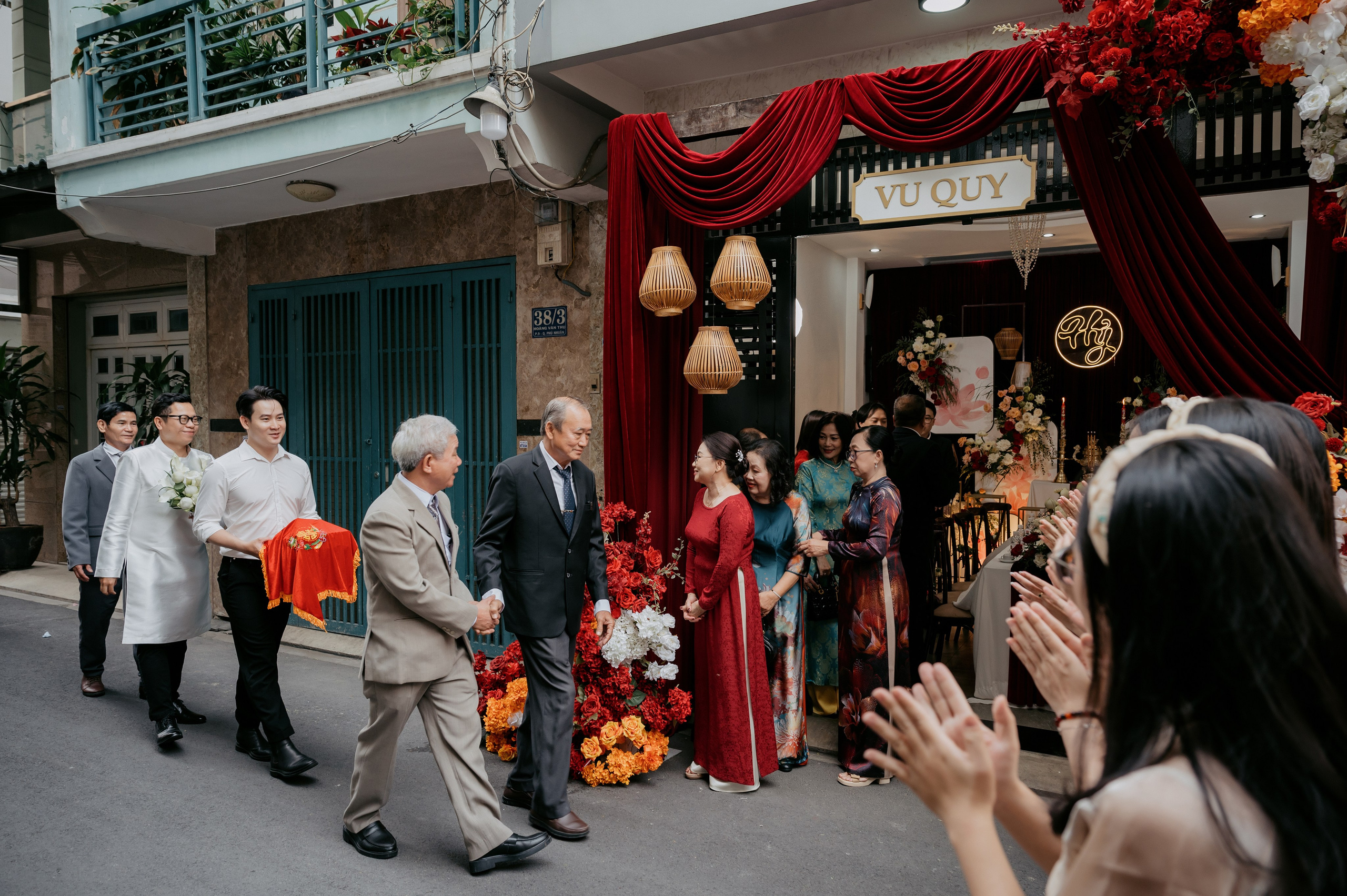 LÊ HÙNG & PHƯƠNG NGHI. Nhiếp ảnh gia đám cưới hàng đầu tại Thành Phố Hồ Chí Minh