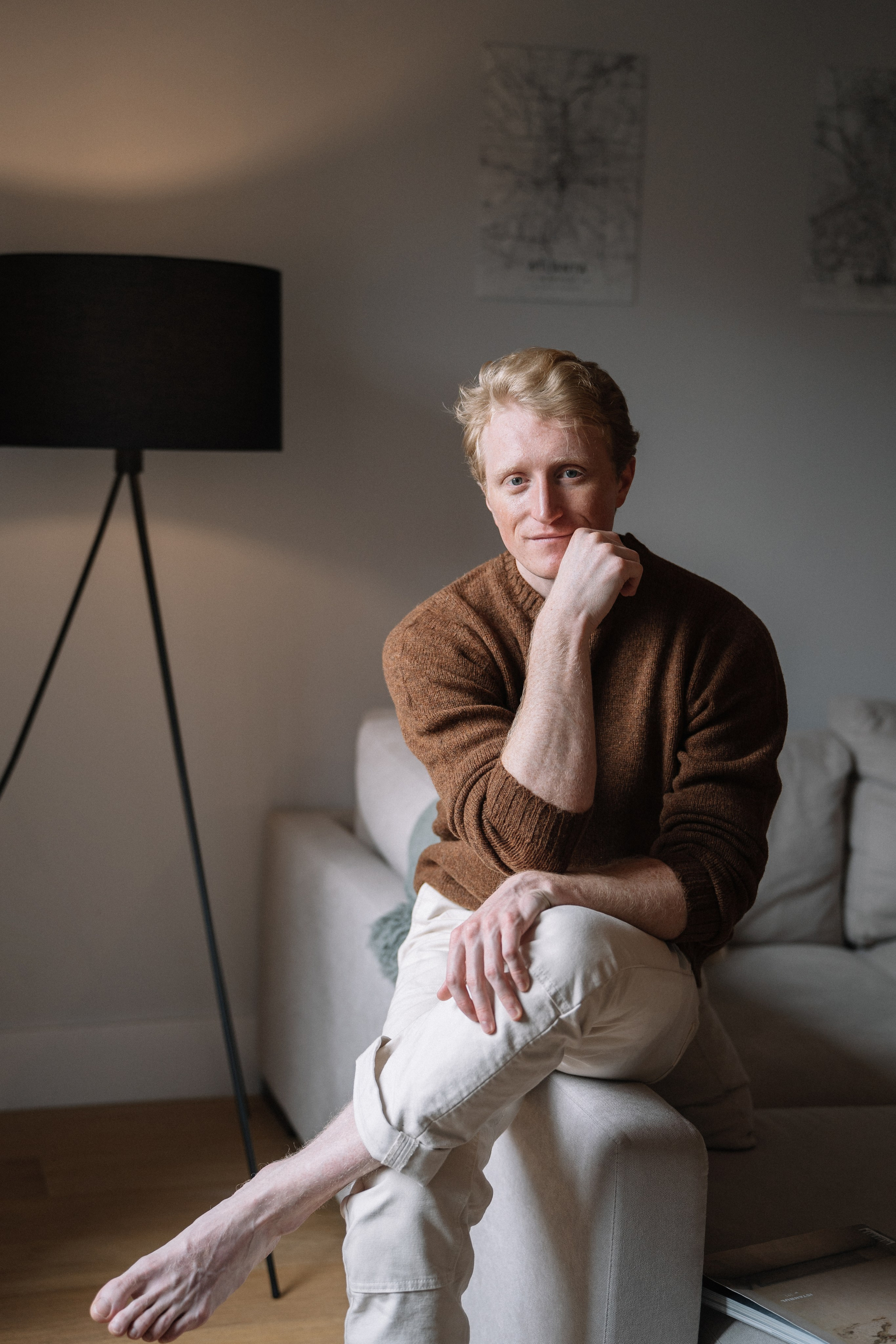 Fotografía lifestyle Madrid. sesión de fotos en estudio Madrid. sesión fotográfica individual Madrid. Fotógrafo en Madrid, España. Alyona Belyaninova