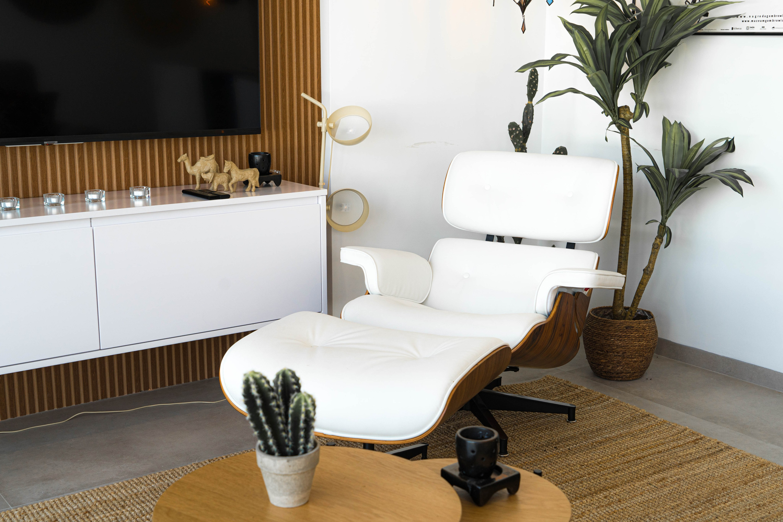 I&M GROUP villa La Paz. Baby Beast