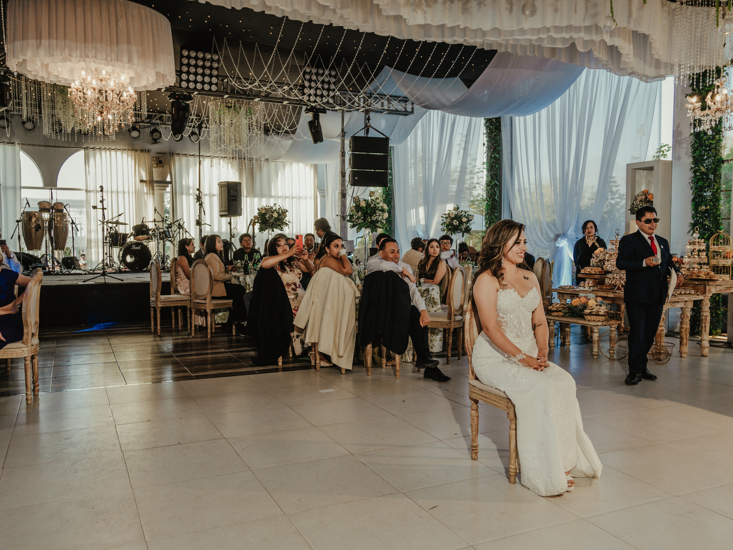 CARLA Y MARIO BODA RELIGIOSA. Studio KVTA | Fotografía y Video de Bodas en Arequipa
