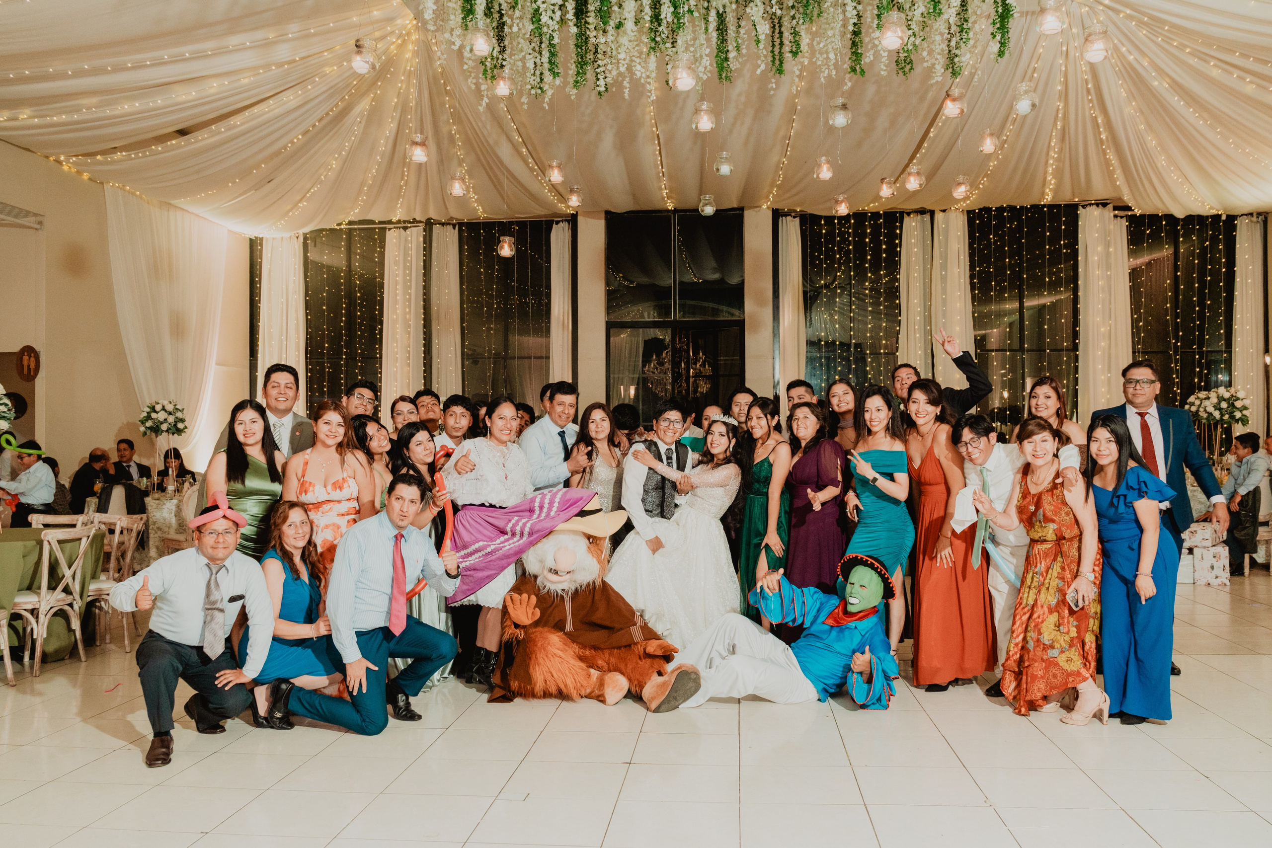 FERNANDO + MARIBEL | BODA RELIGIOSA. Studio KVTA | Fotografía y Video de Bodas en Arequipa