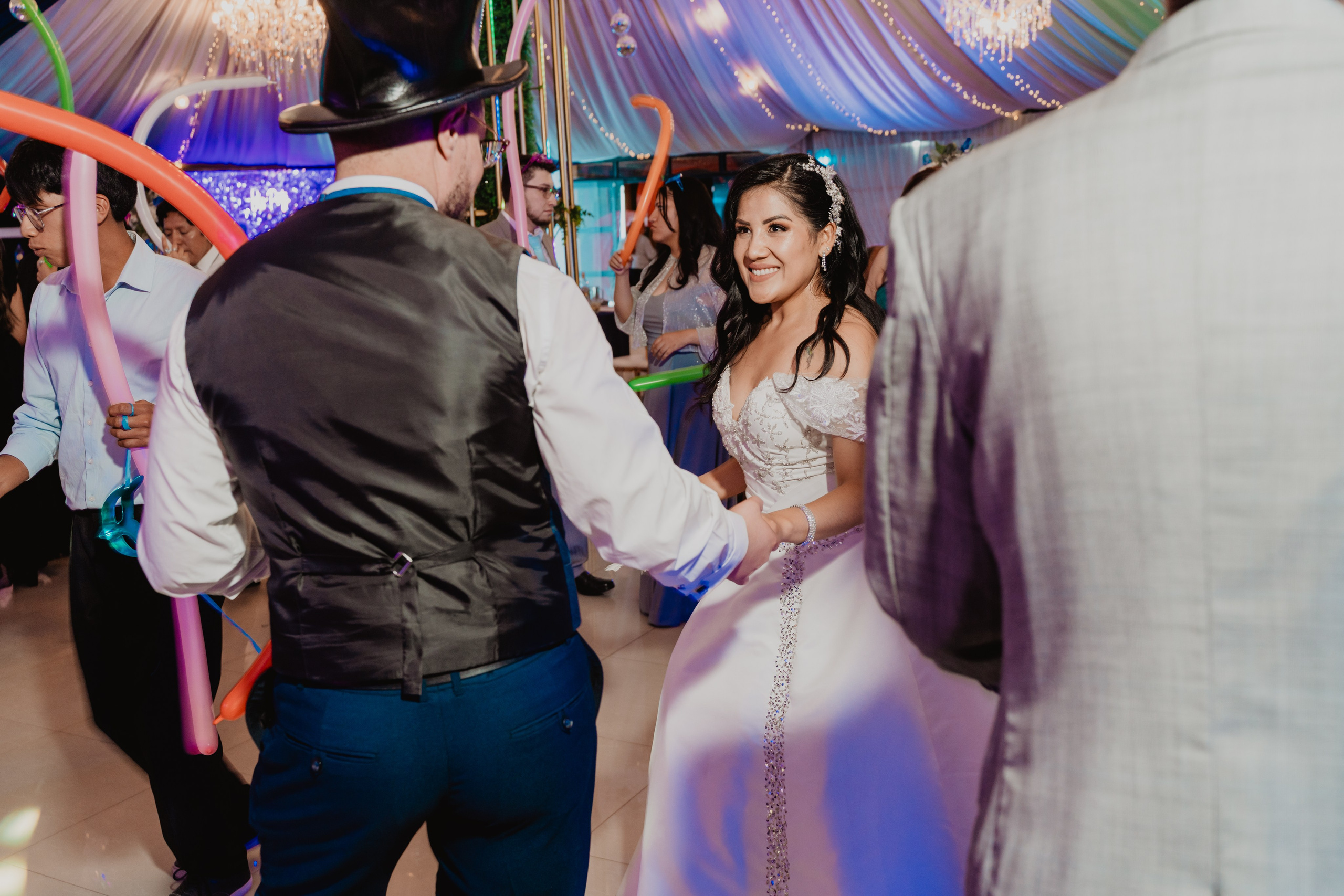 GABRIELA + JORGE | BODA CIVIL RELIGIOSA. Studio KVTA | Fotografía y Video de Bodas en Arequipa