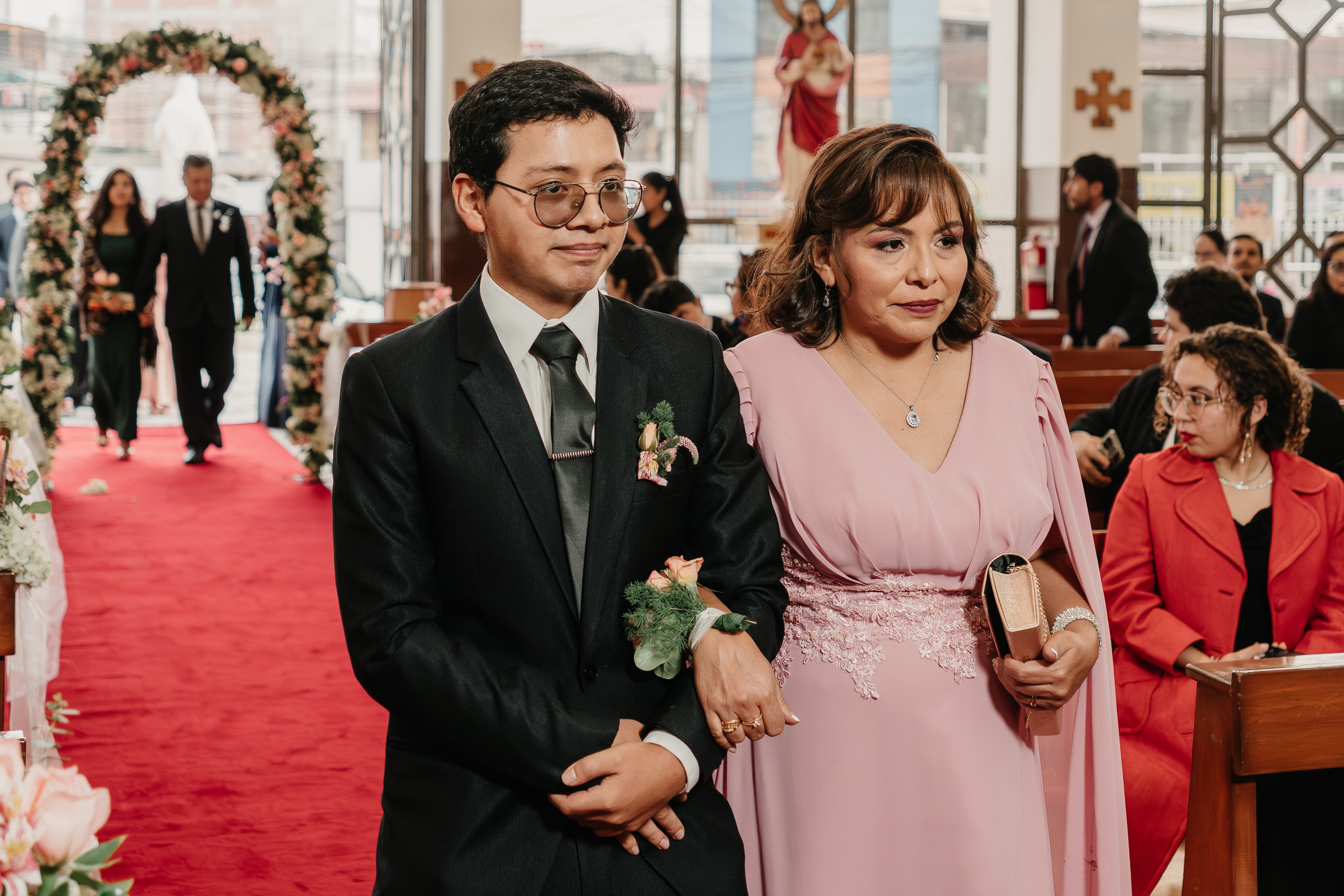 ALEJANDRA + RODRIGO BODA RELIGIOSA. Studio KVTA | Fotografía y Video de Bodas en Arequipa