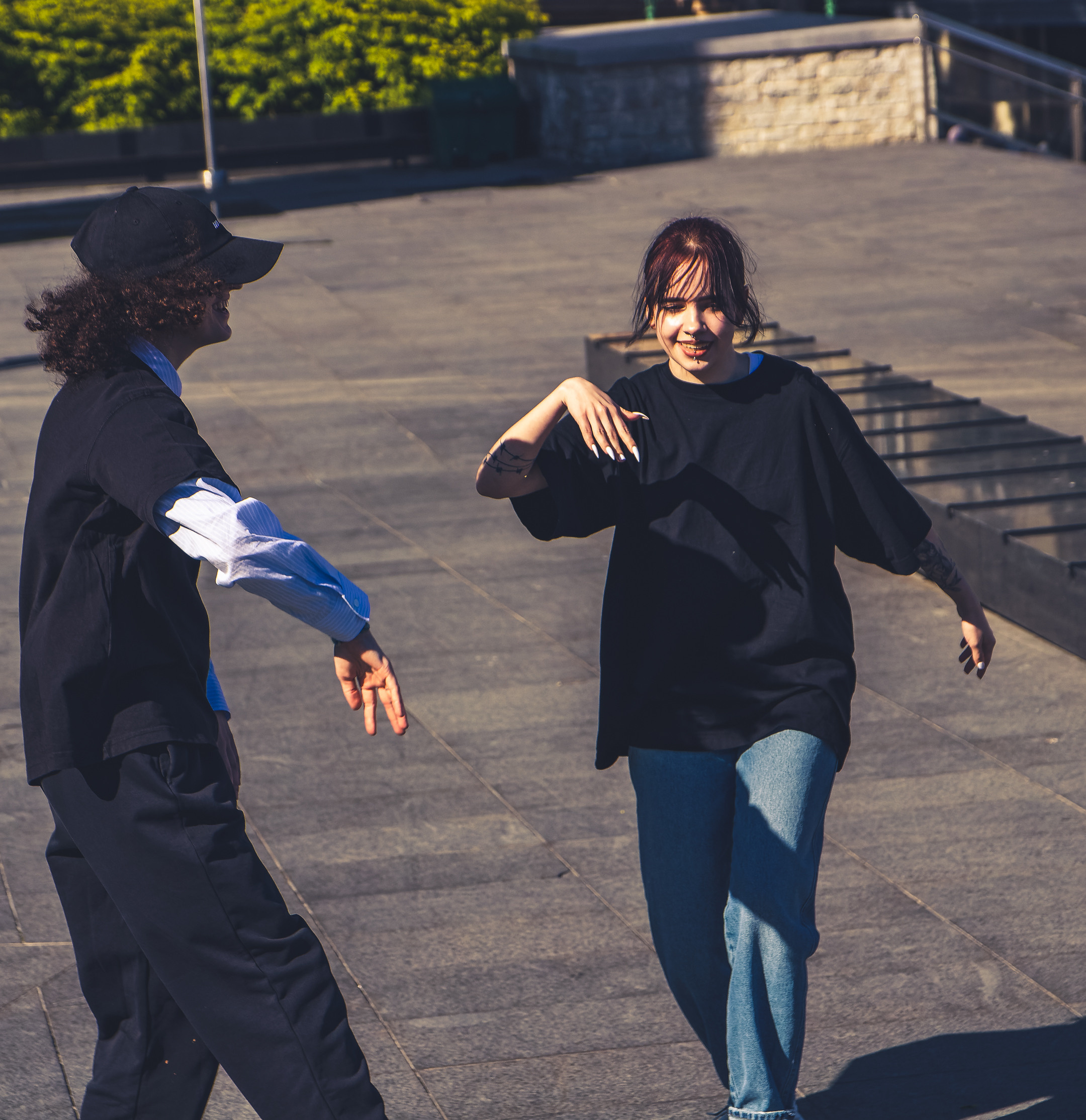 Breakdance (Diana & Her Gang). Nebula 25 — Fotod teie hingele